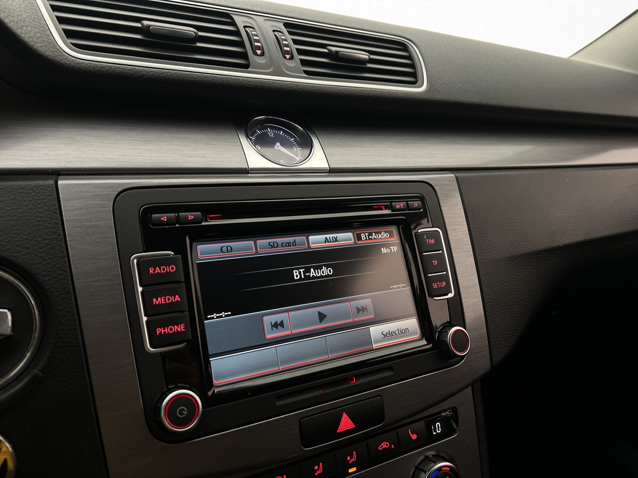 Volkswagen Passat 2014 - miniatyr 21