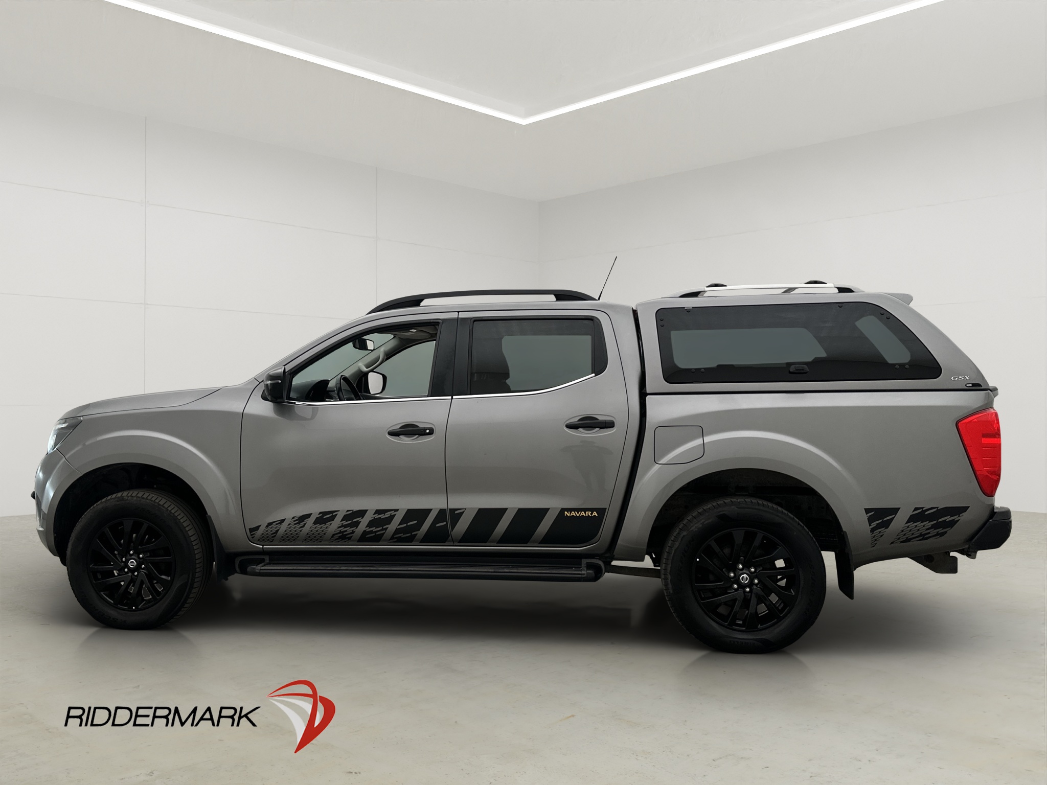 Nissan Navara 2019 - miniatyr 9