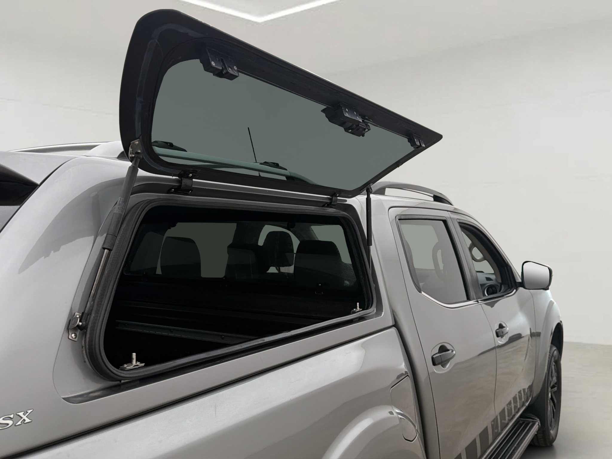 Nissan Navara 2019 - miniatyr 10