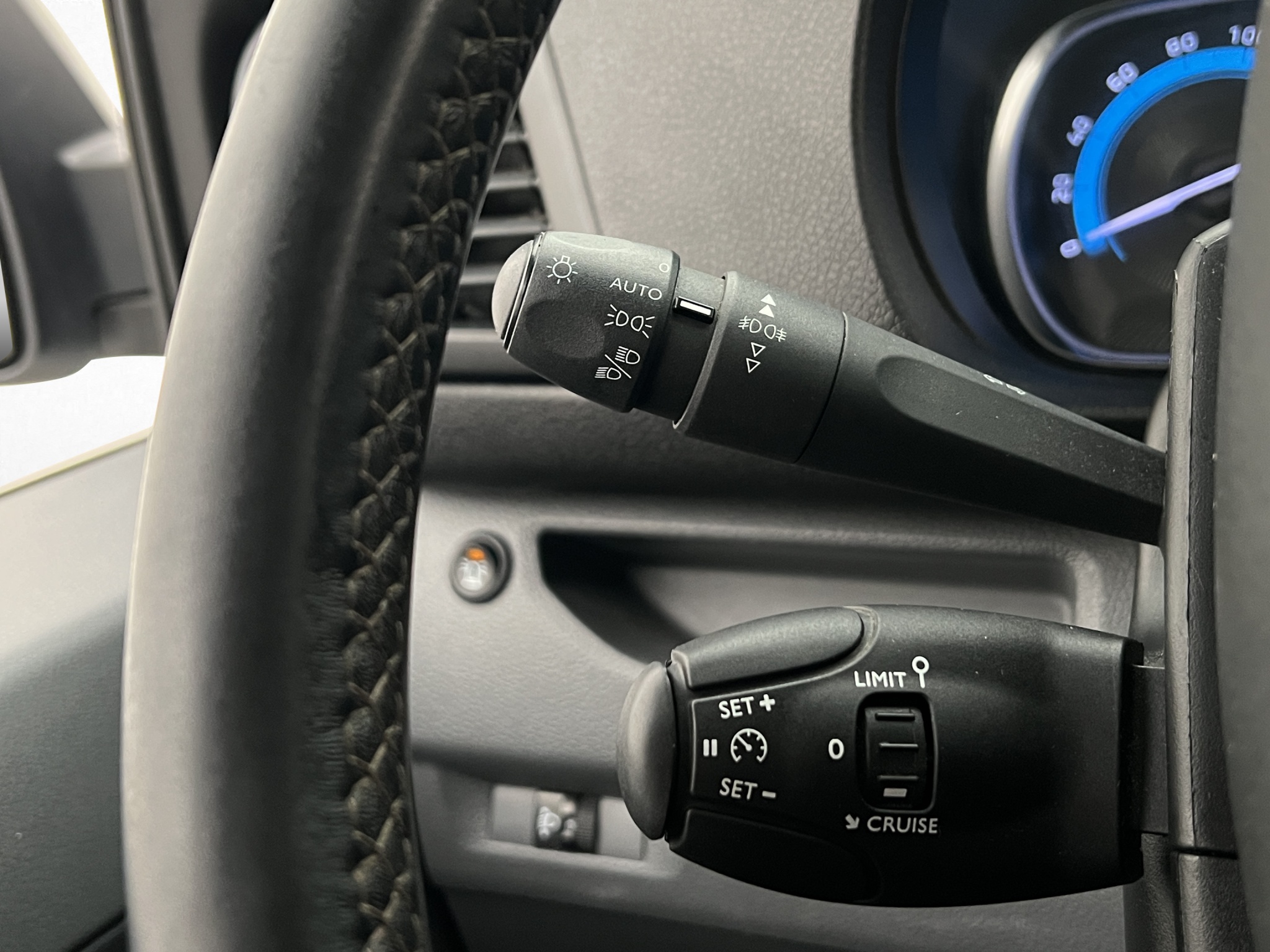 Peugeot e-Expert 2022 - miniatyr 15