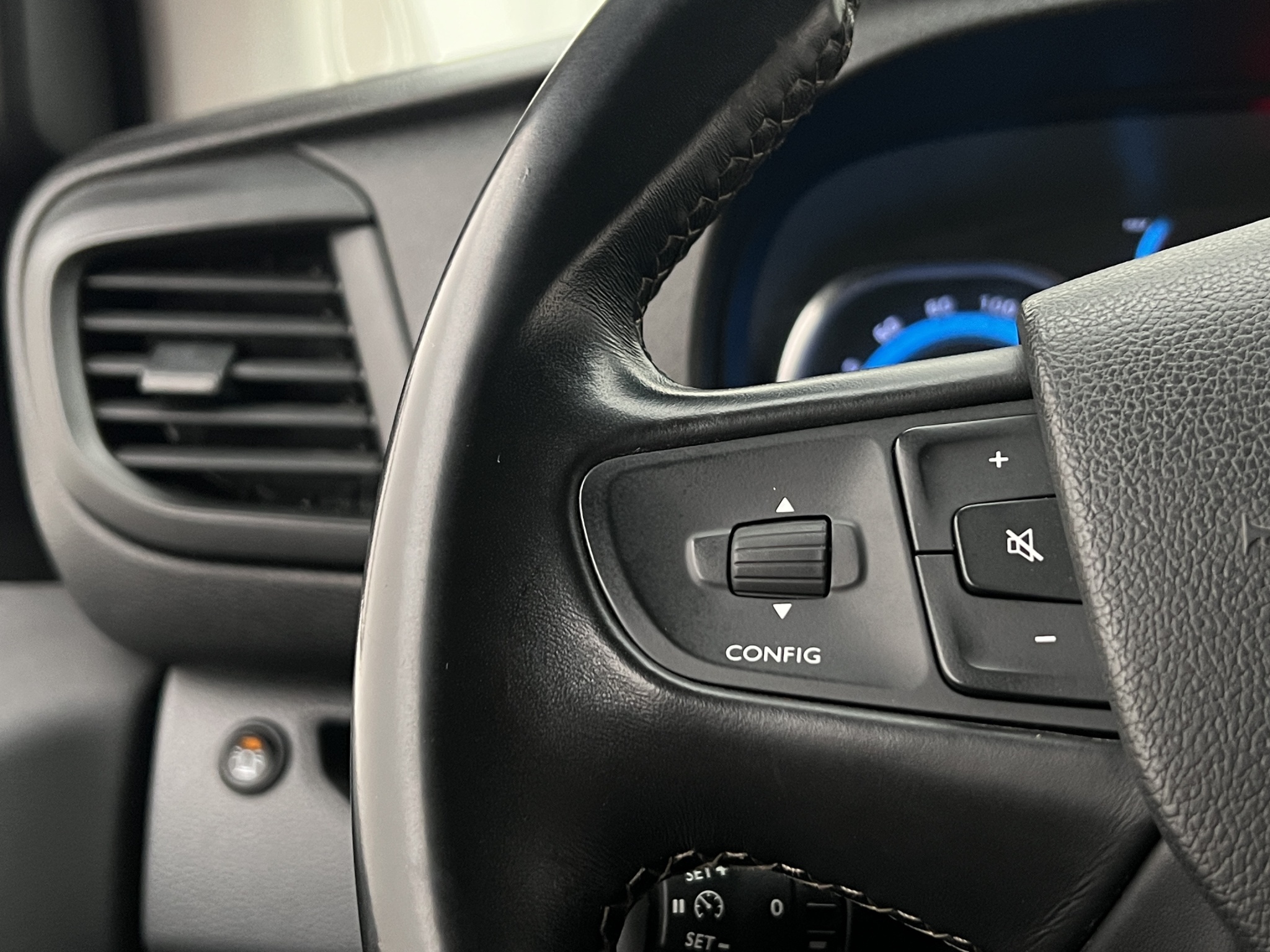 Peugeot e-Expert 2022 - miniatyr 17