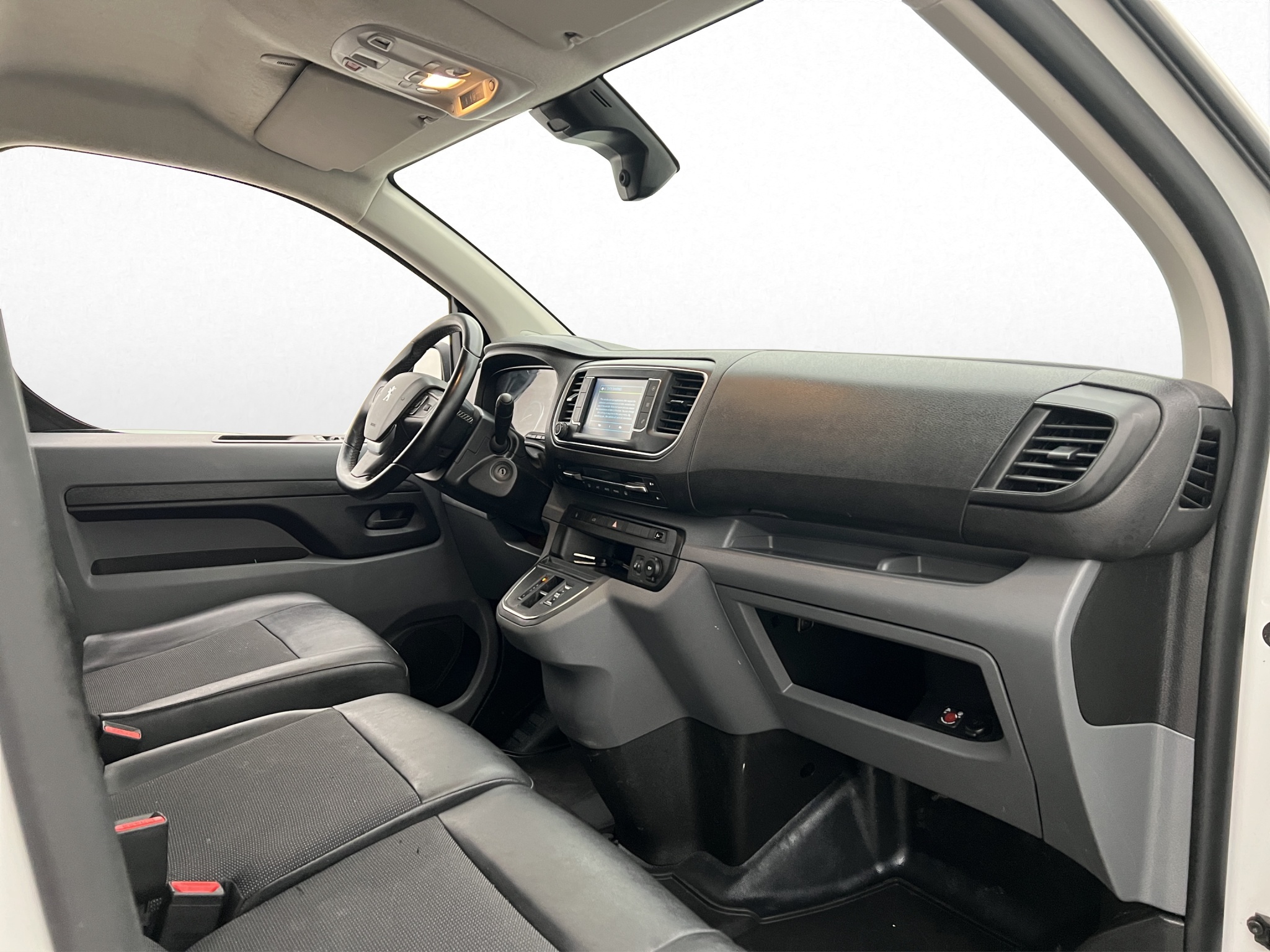 Peugeot e-Expert 2022 - miniatyr 25