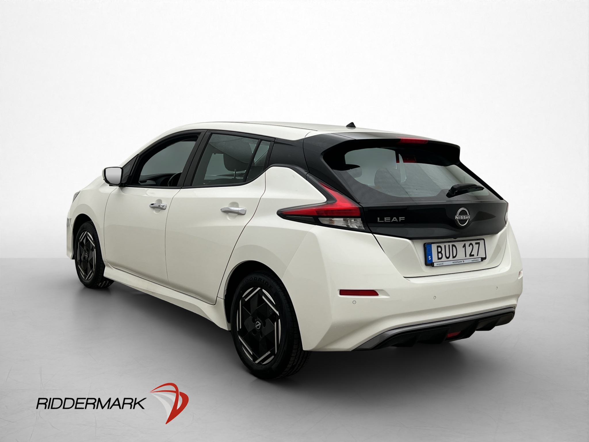 Nissan Leaf 2023 - miniatyr 13