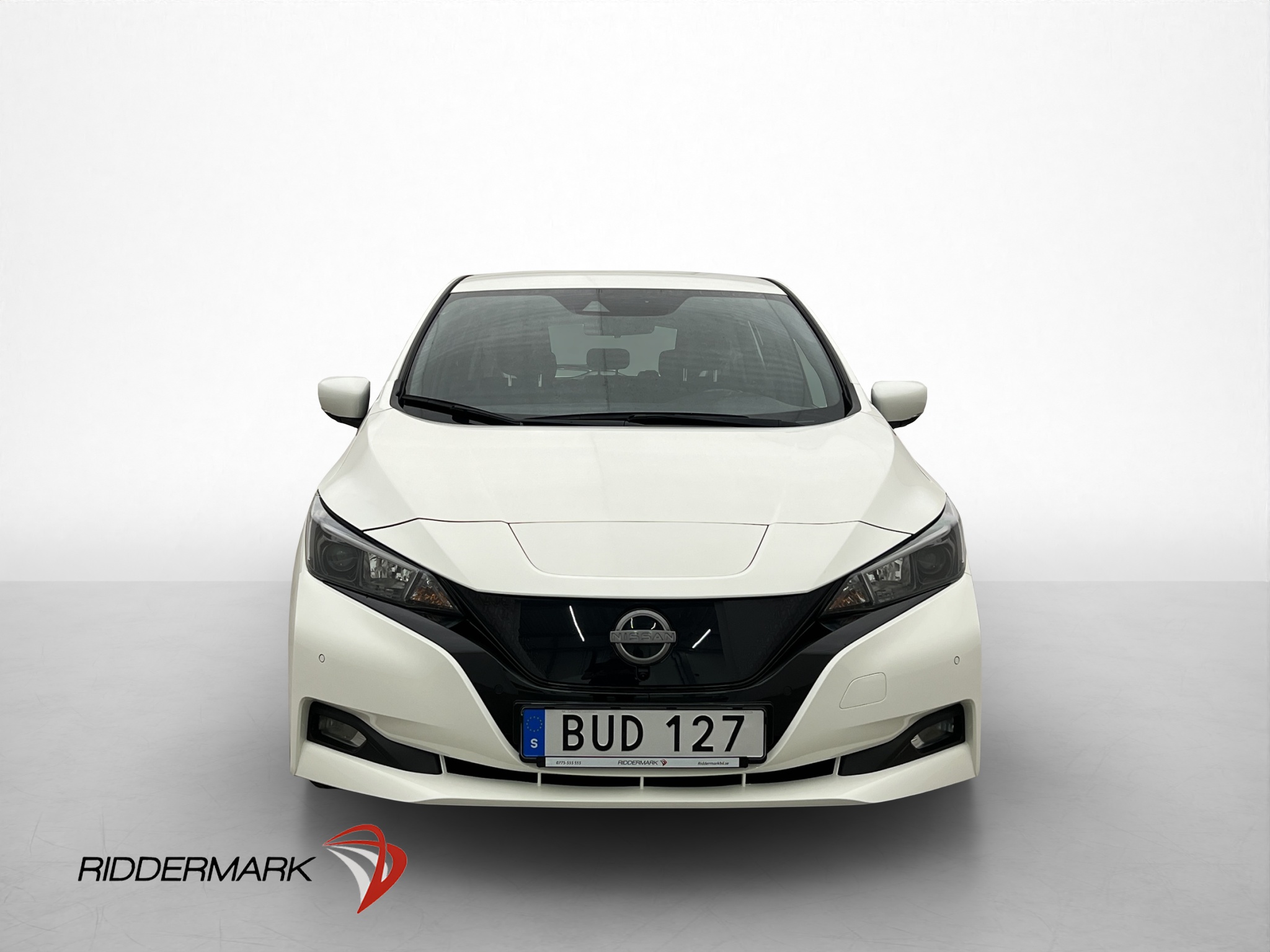 Nissan Leaf 2023 - miniatyr 3