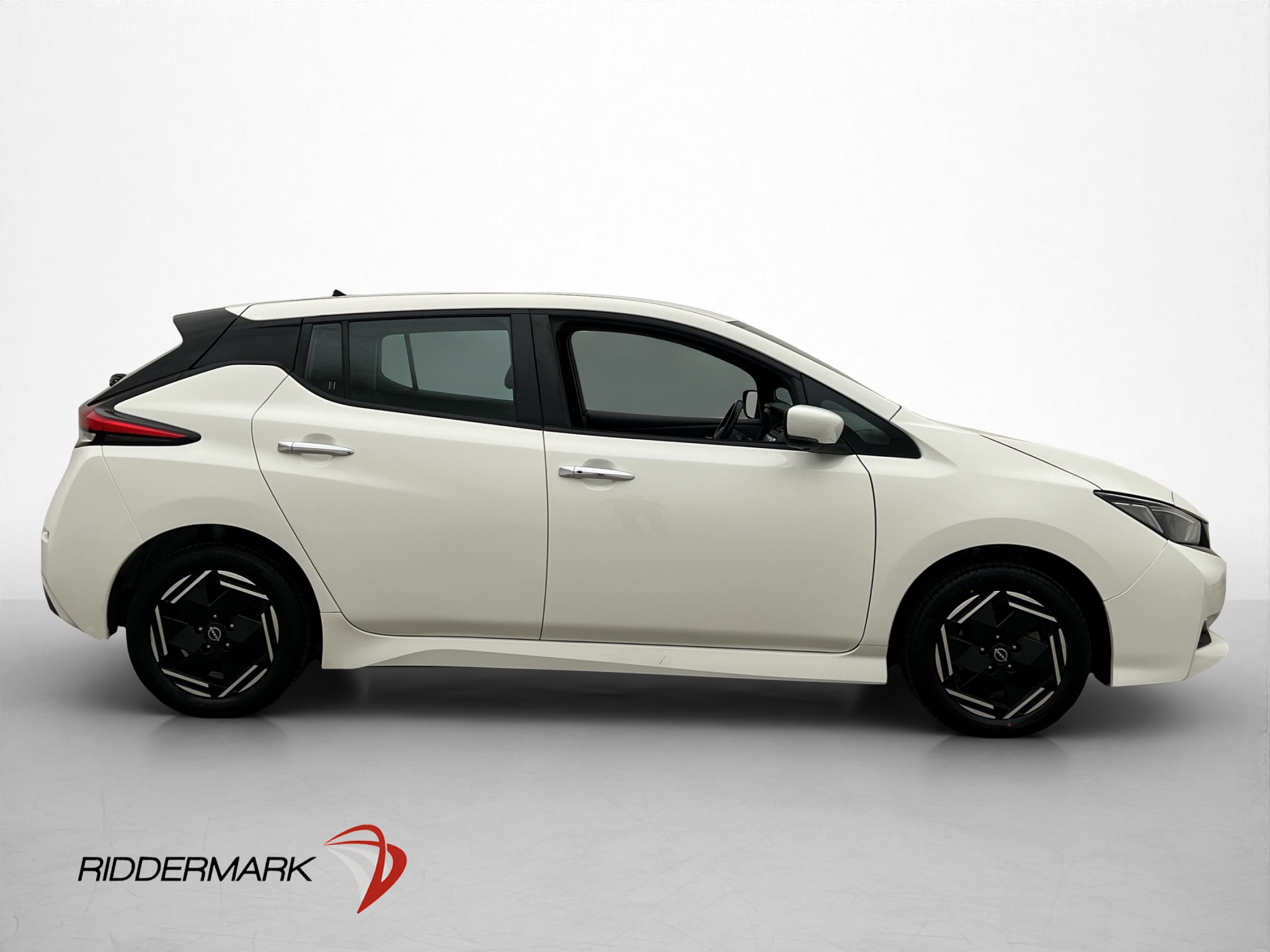 Nissan Leaf 2023 - miniatyr 7
