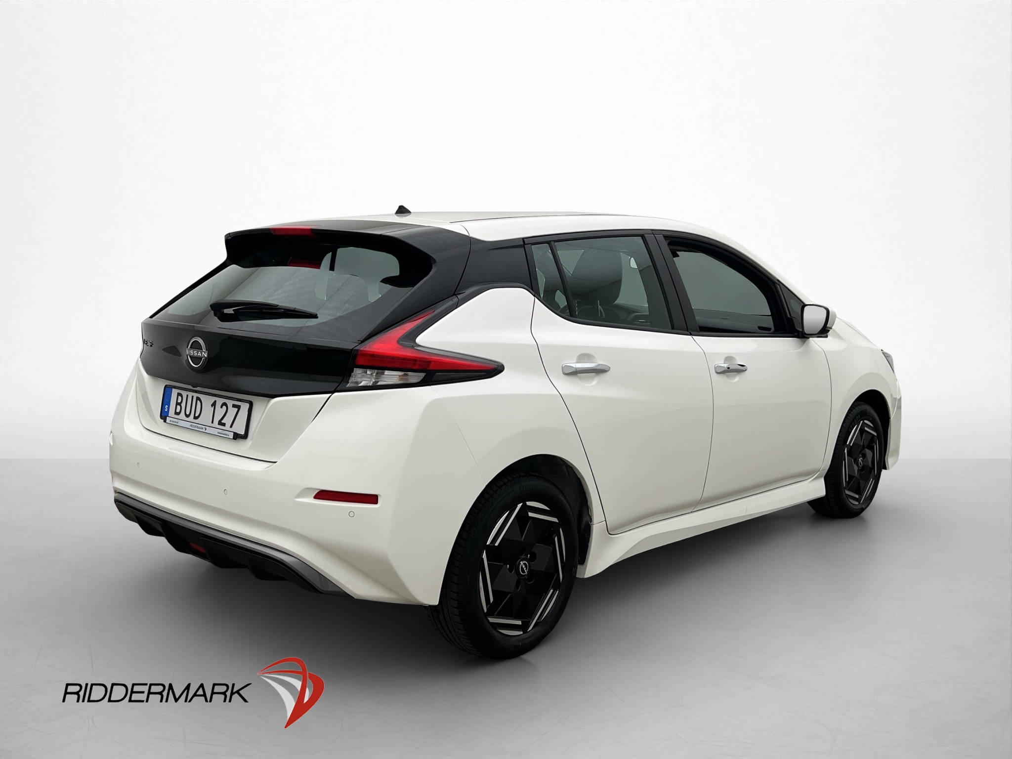 Nissan Leaf 2023 - miniatyr 9