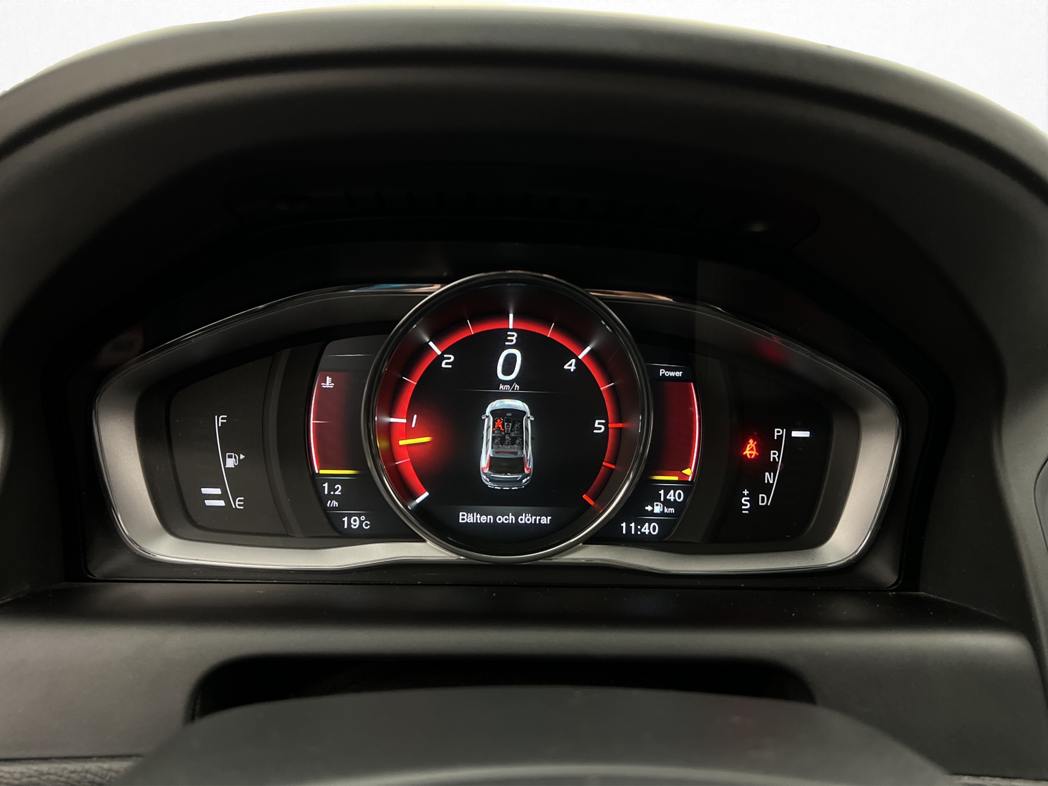 Volvo XC60 2017 - miniatyr 17