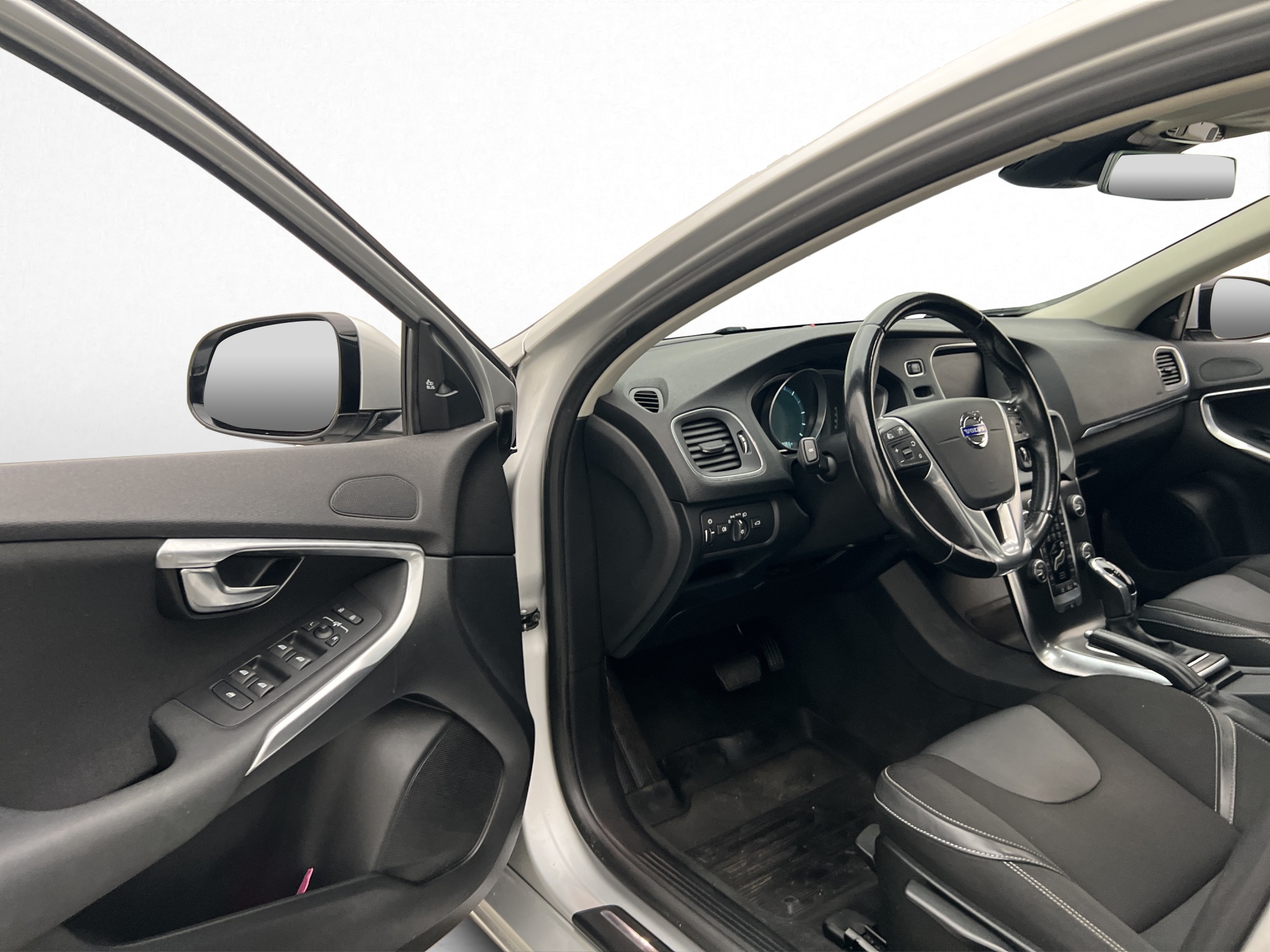 Volvo V40 2015 - miniatyr 2