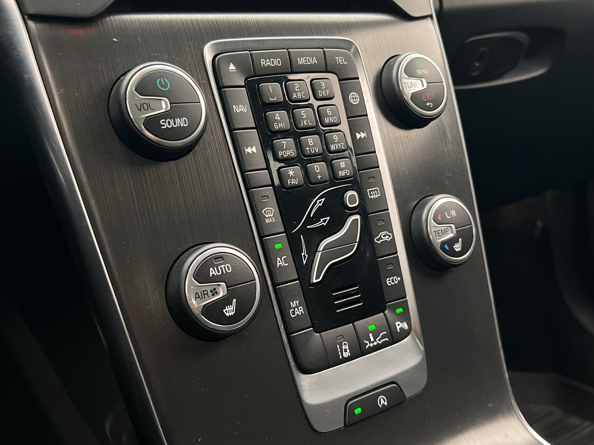 Volvo V40 2015 - miniatyr 21