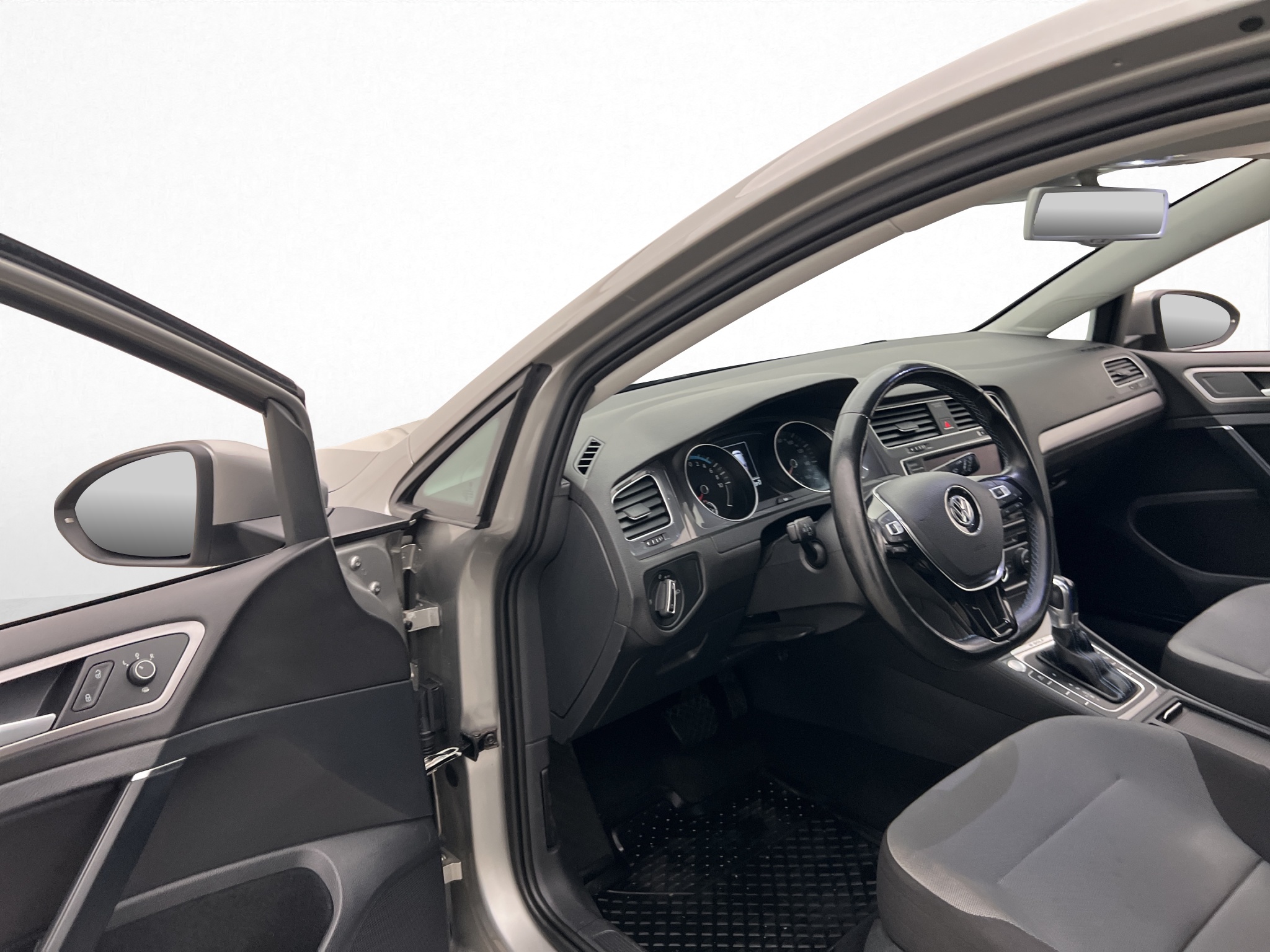Volkswagen E-Golf 2016 - miniatyr 2