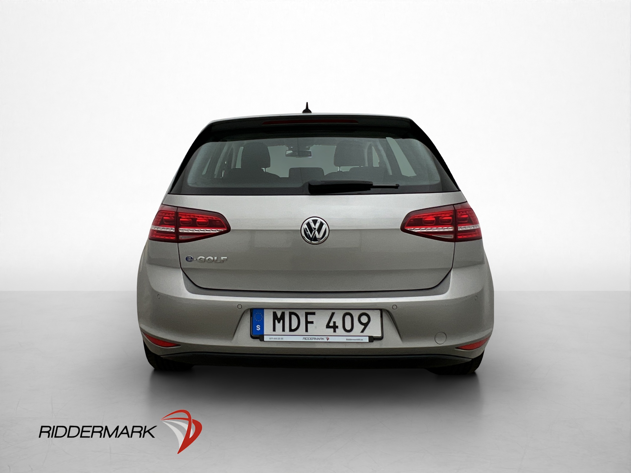 Volkswagen E-Golf 2016 - miniatyr 11