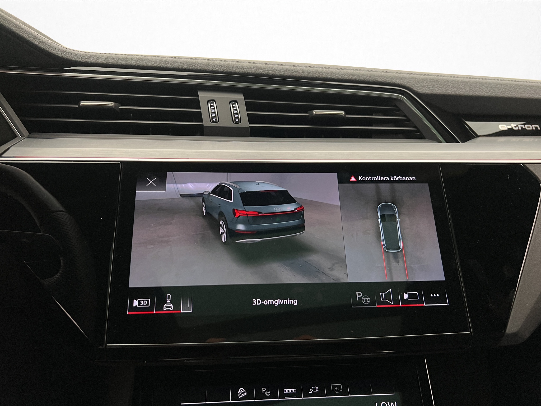 Audi Q8 2024 - miniatyr 13