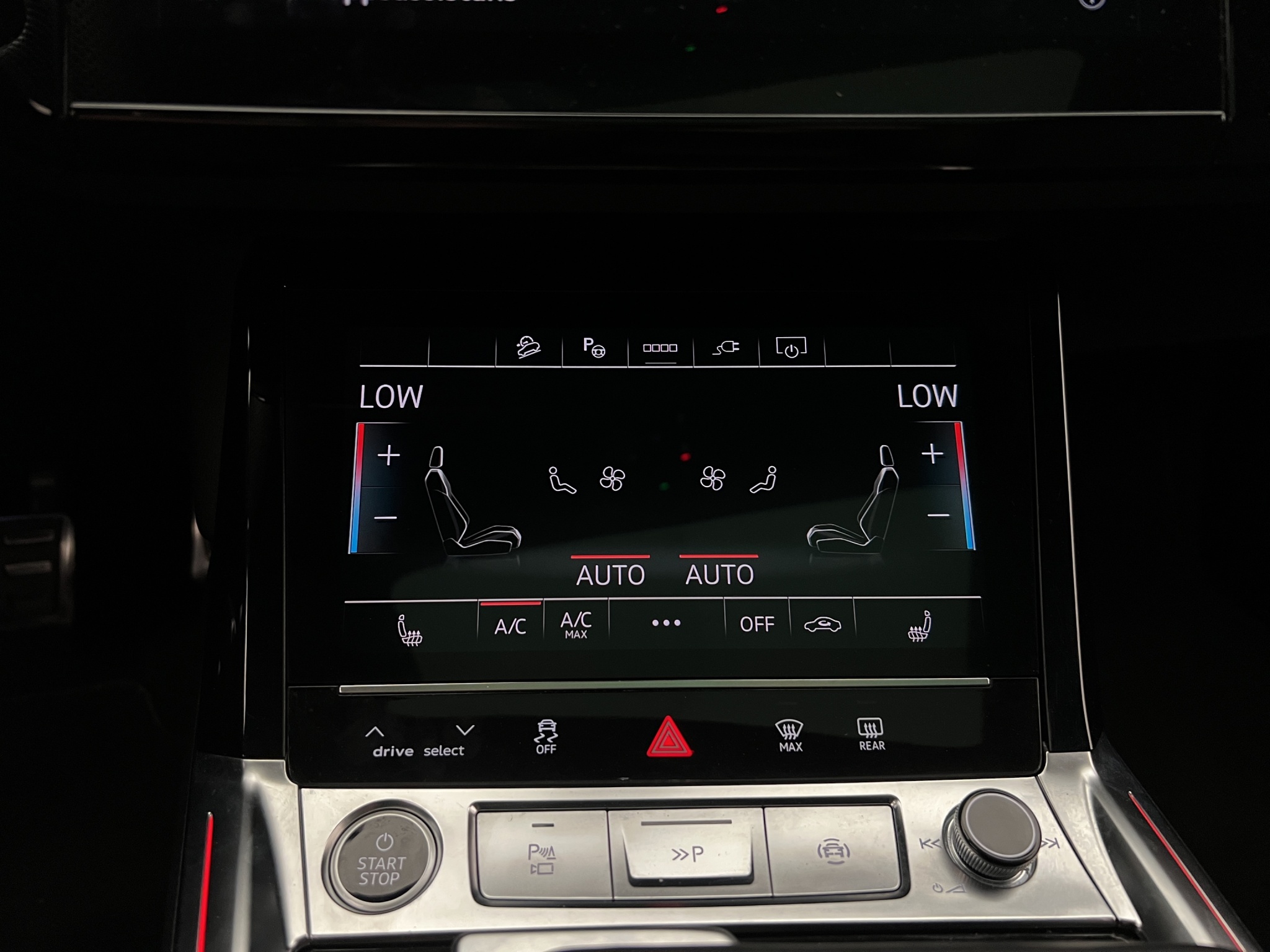 Audi Q8 2024 - miniatyr 19