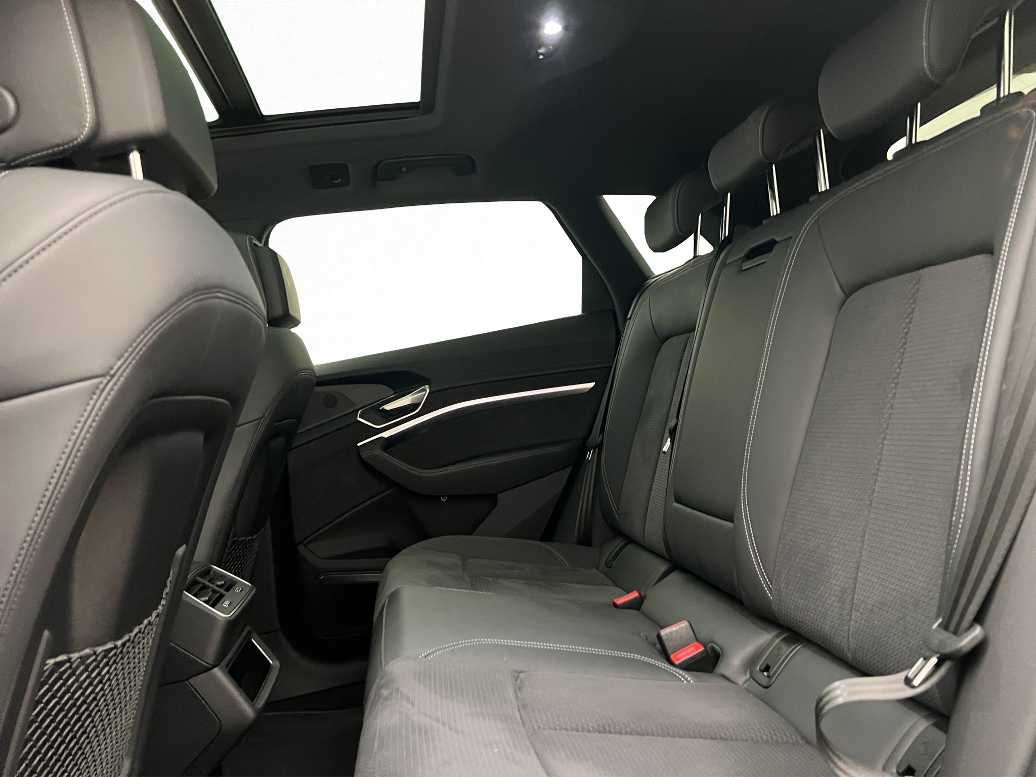 Audi Q8 2024 - miniatyr 24