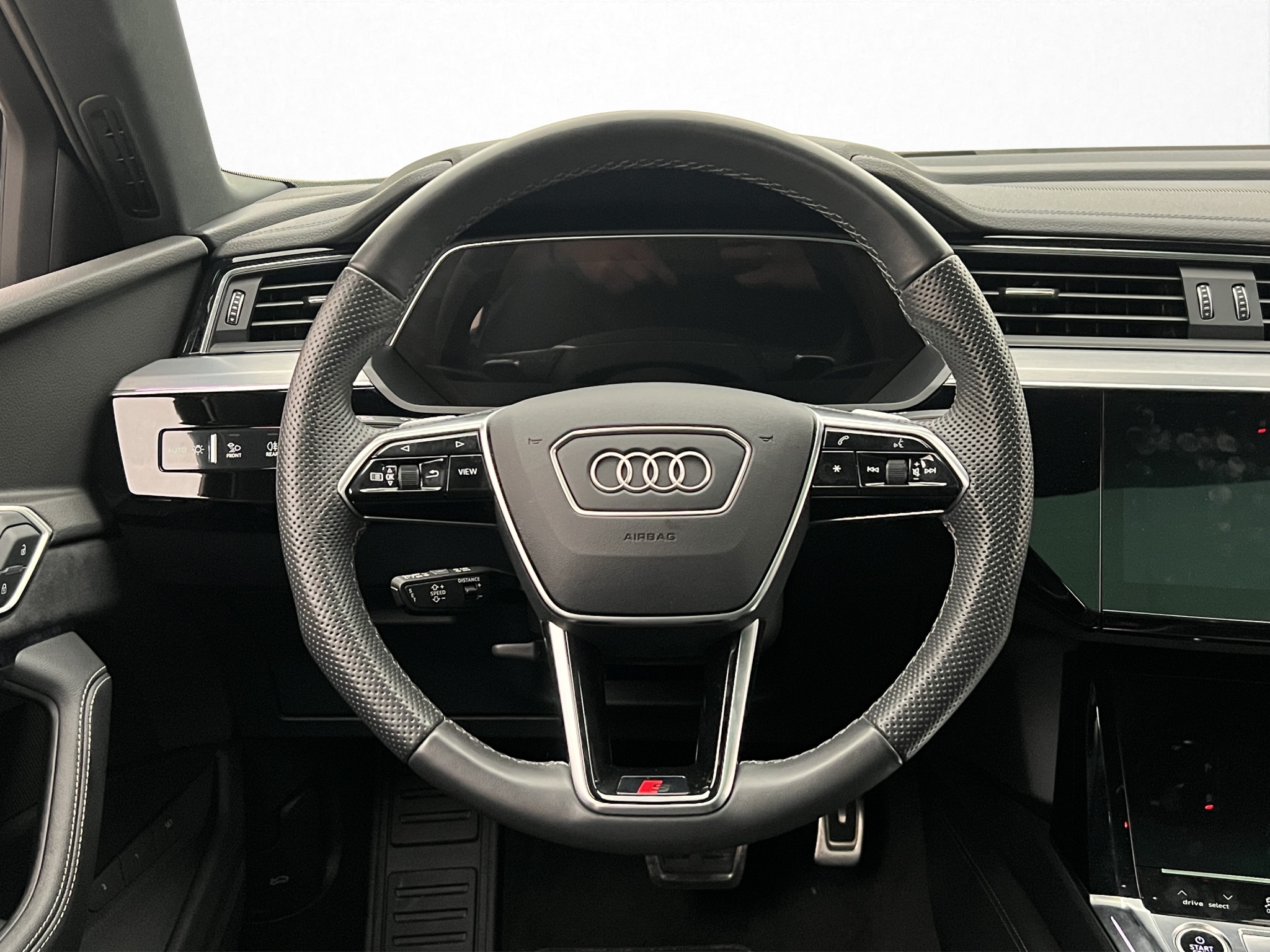 Audi Q8 2024 - miniatyr 26