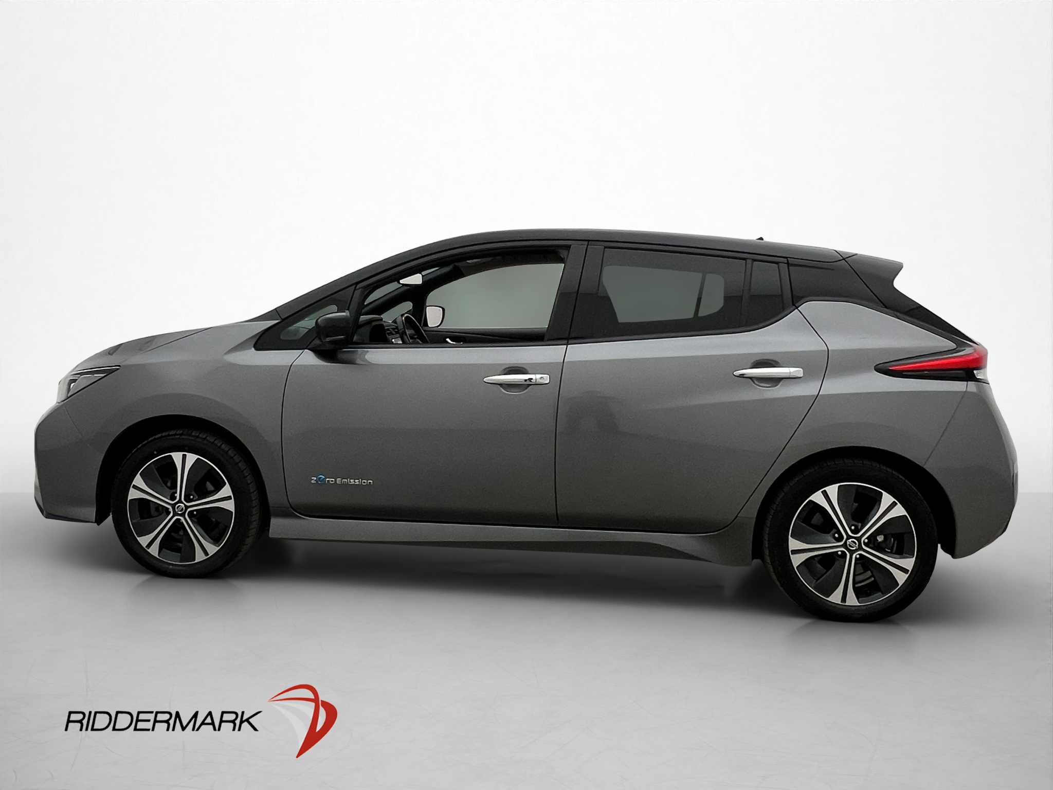 Nissan Leaf 2019 - miniatyr 11