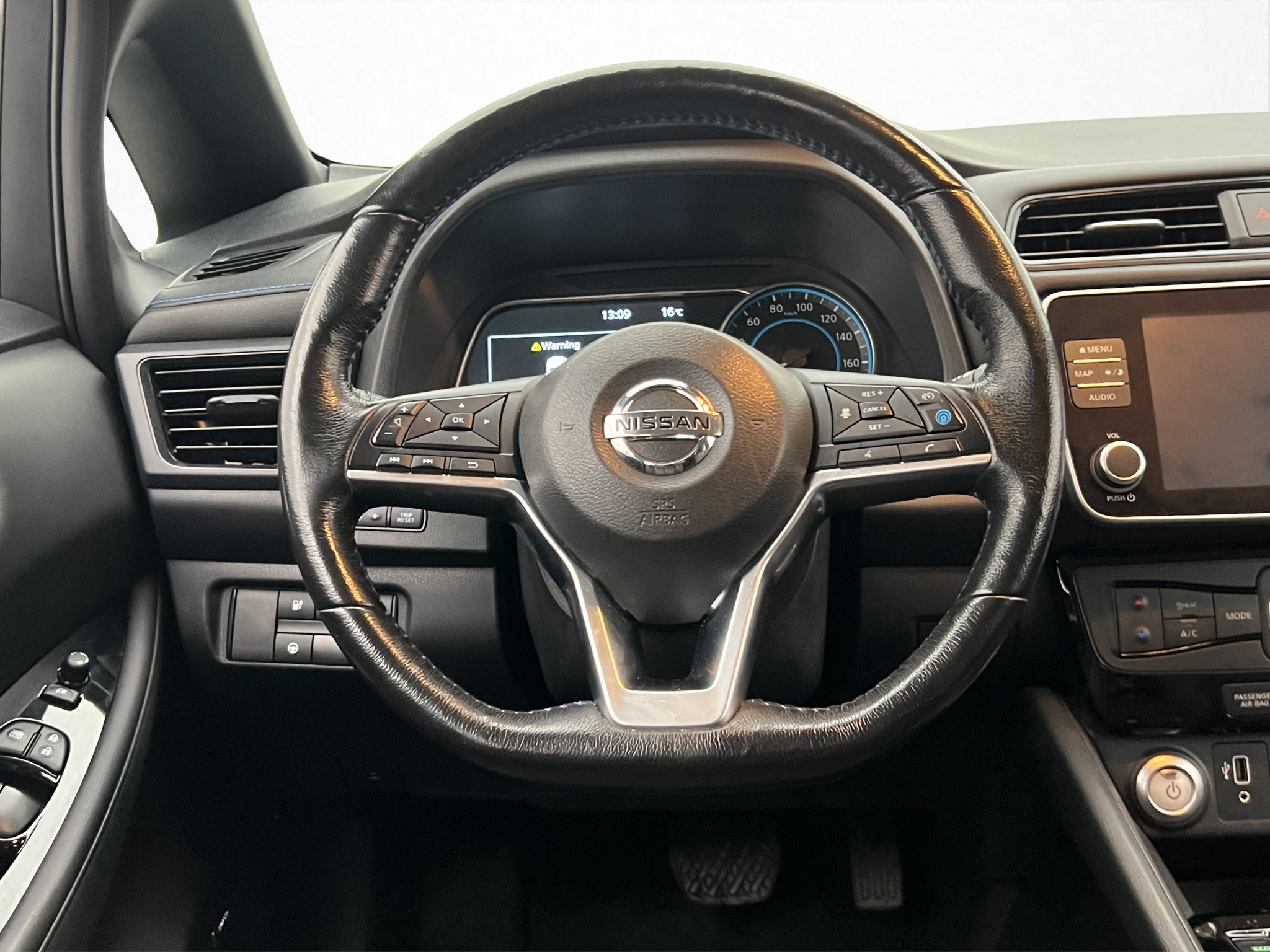 Nissan Leaf 2019 - miniatyr 12