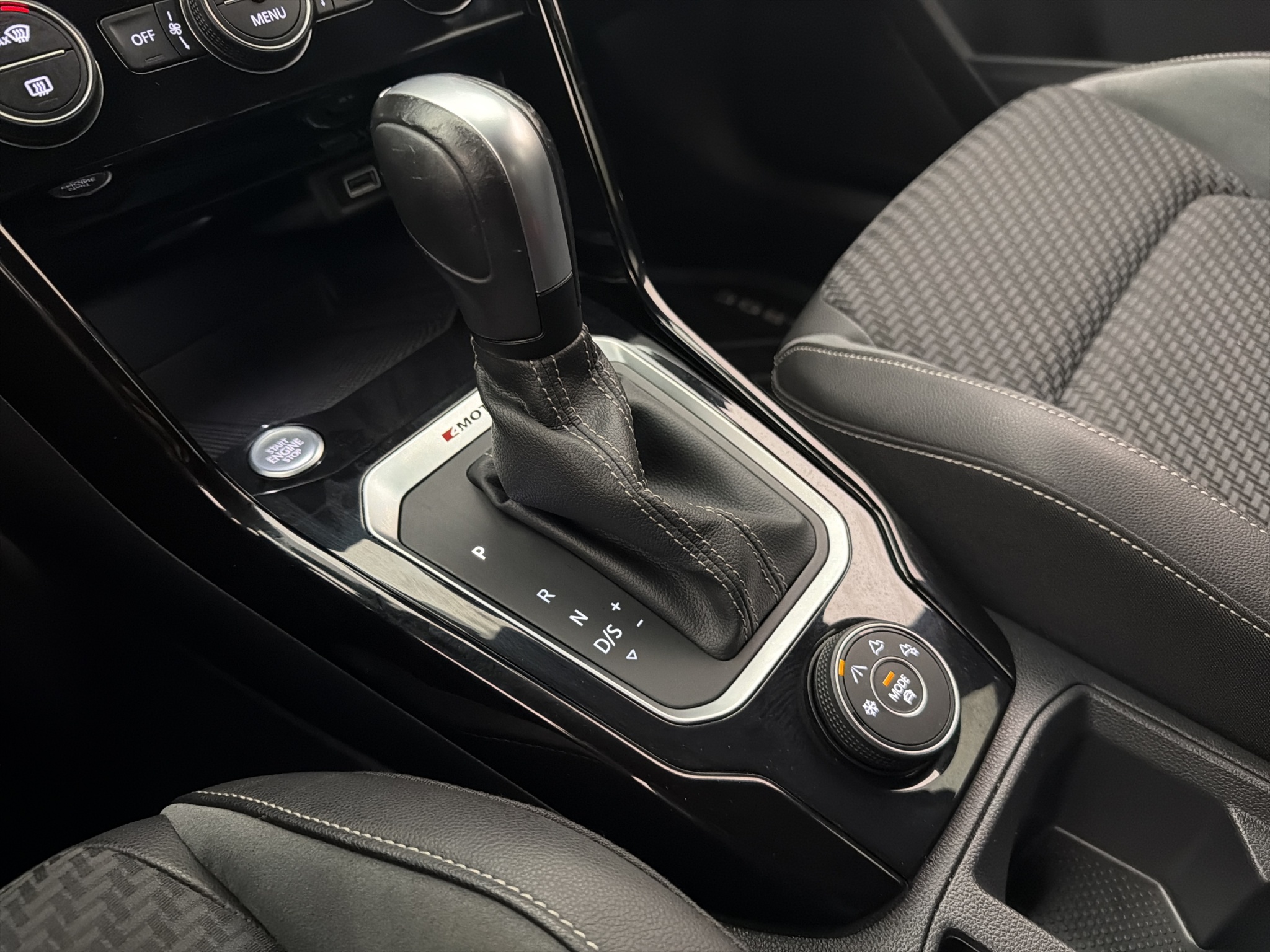 Volkswagen T-Roc 2020 - miniatyr 23