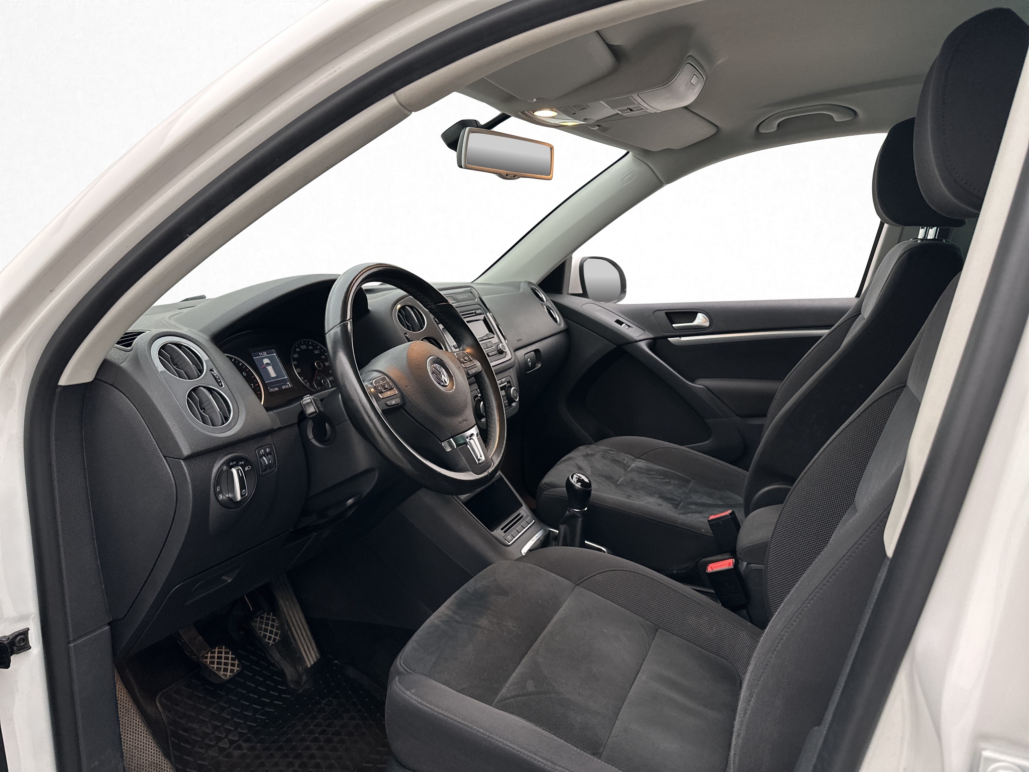 Volkswagen Tiguan 2013 - miniatyr 2