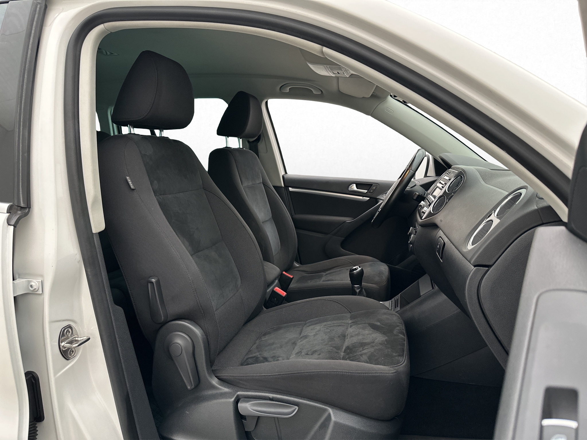Volkswagen Tiguan 2013 - miniatyr 21