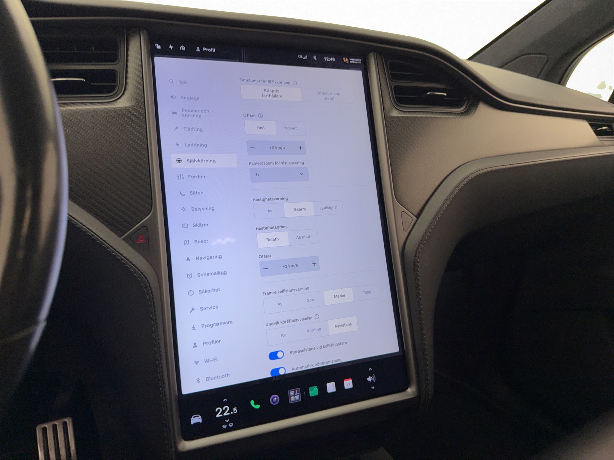 Tesla Model X 2019 - miniatyr 24