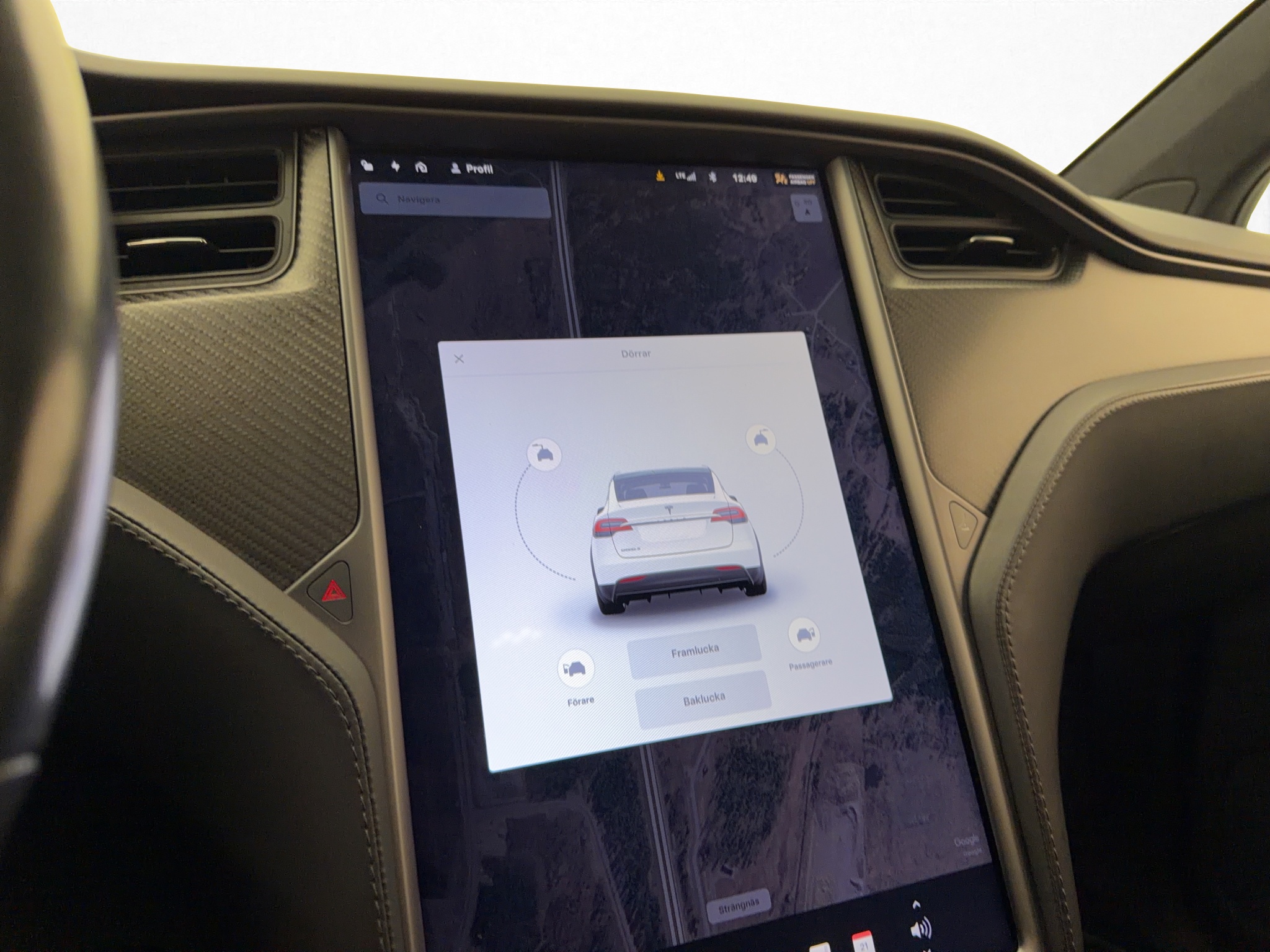 Tesla Model X 2019 - miniatyr 27