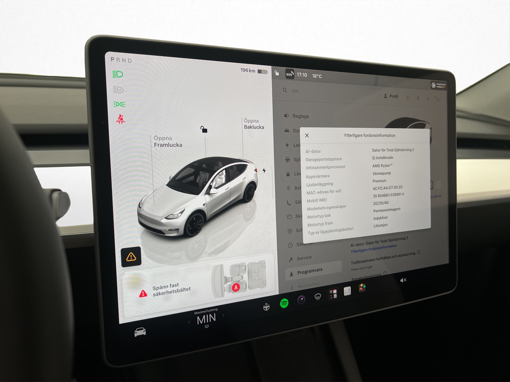 Tesla Model Y 2024 - miniatyr 17
