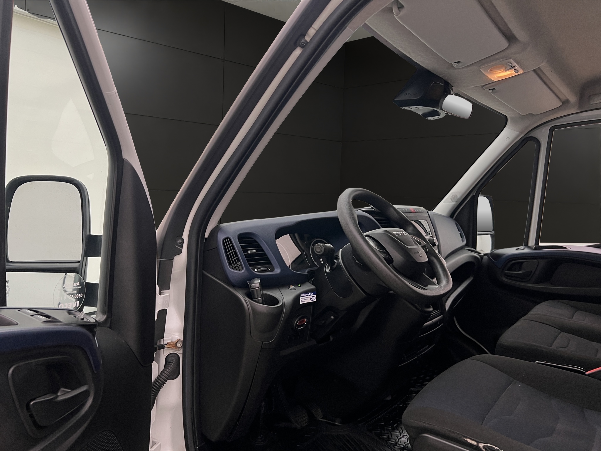Iveco Daily 2021 - miniatyr 15