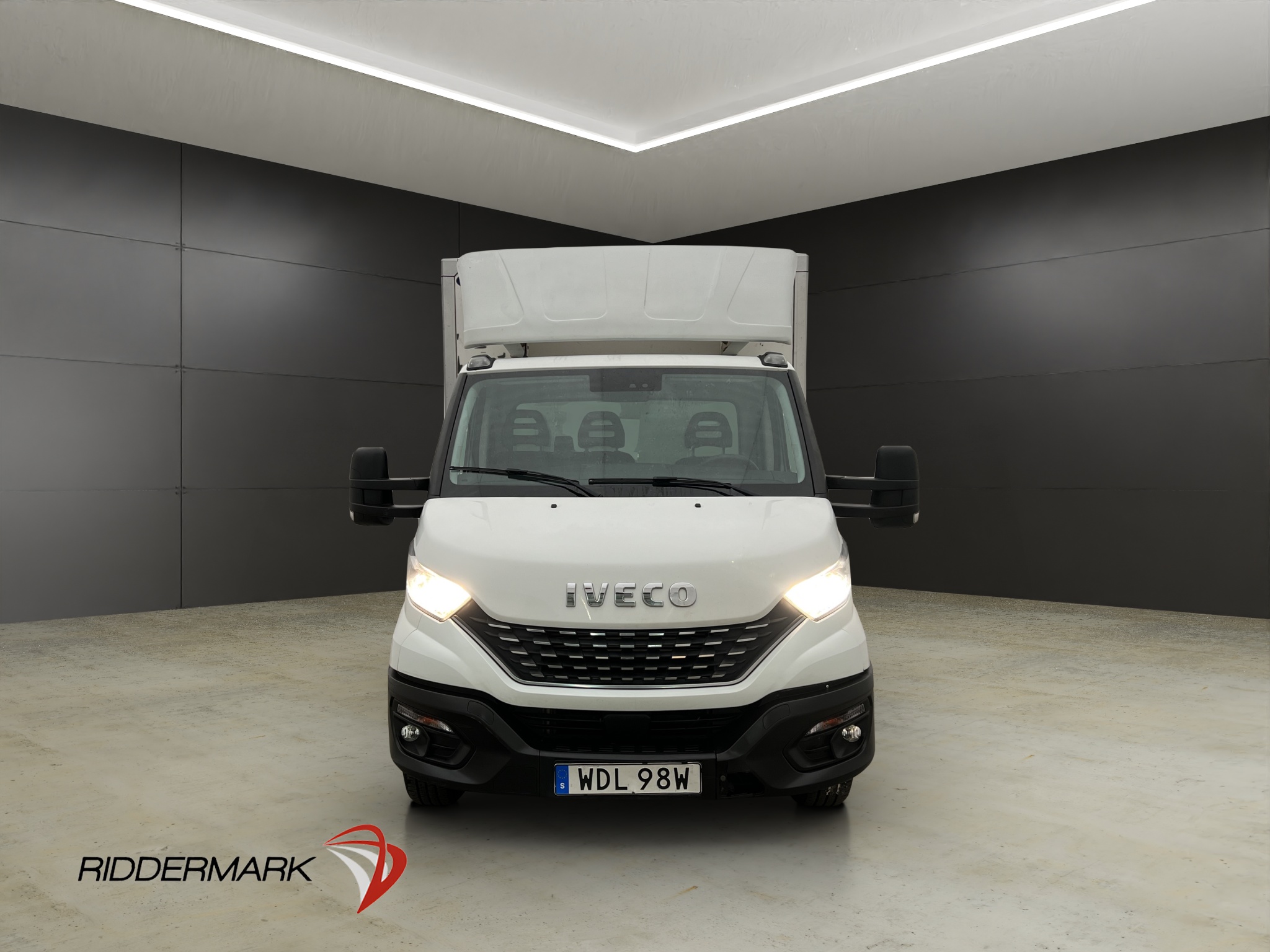 Iveco Daily 2021 - miniatyr 7