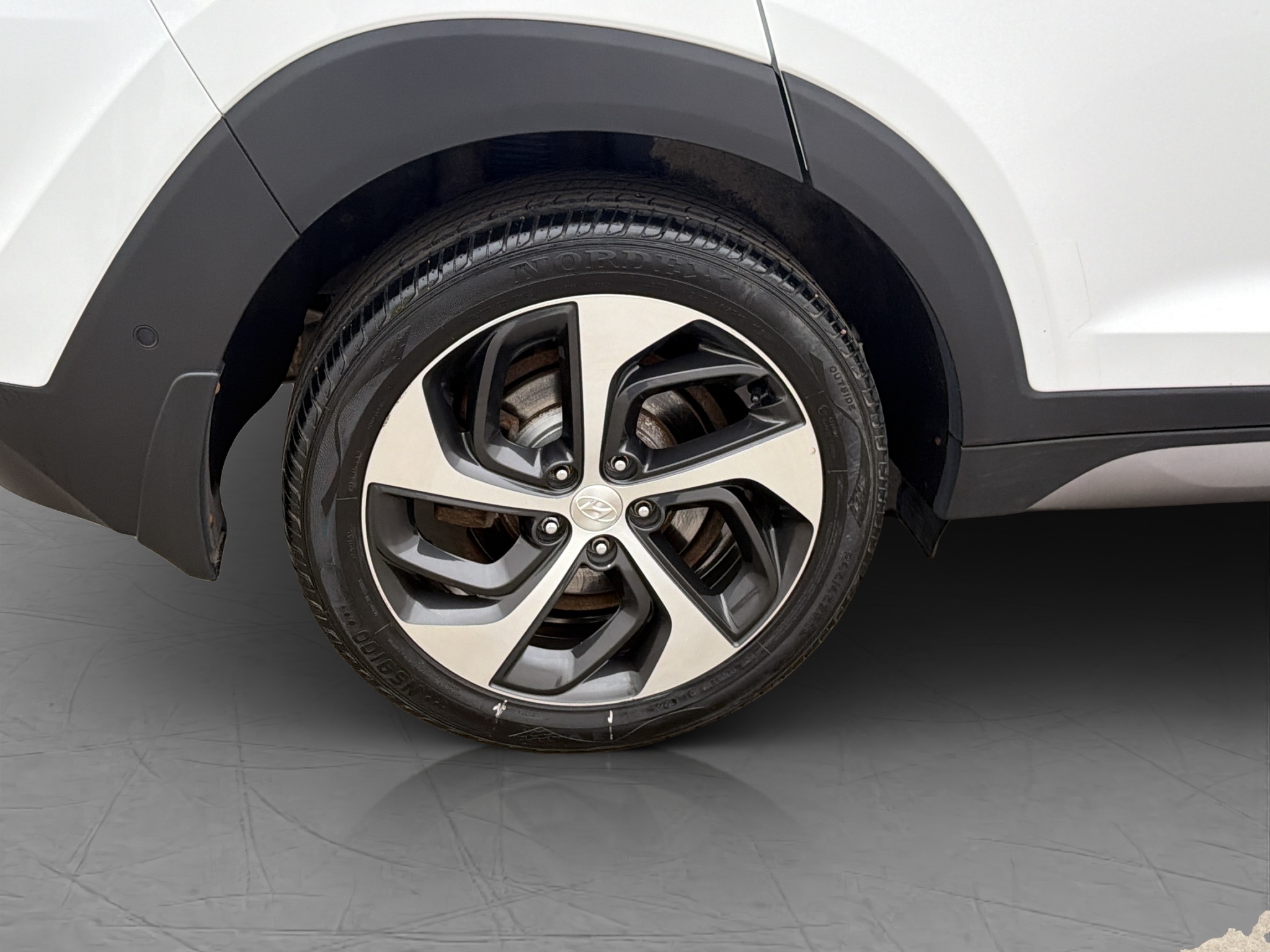 Hyundai Tucson 2017 - miniatyr 28