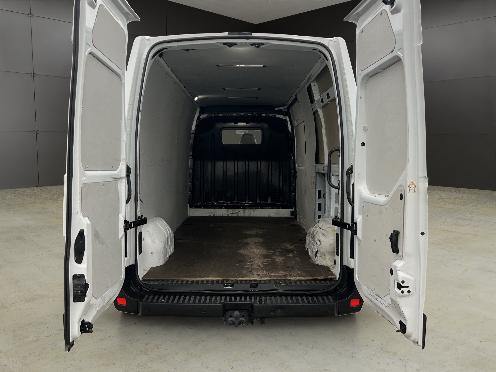 Nissan Interstar 2022 - miniatyr 4