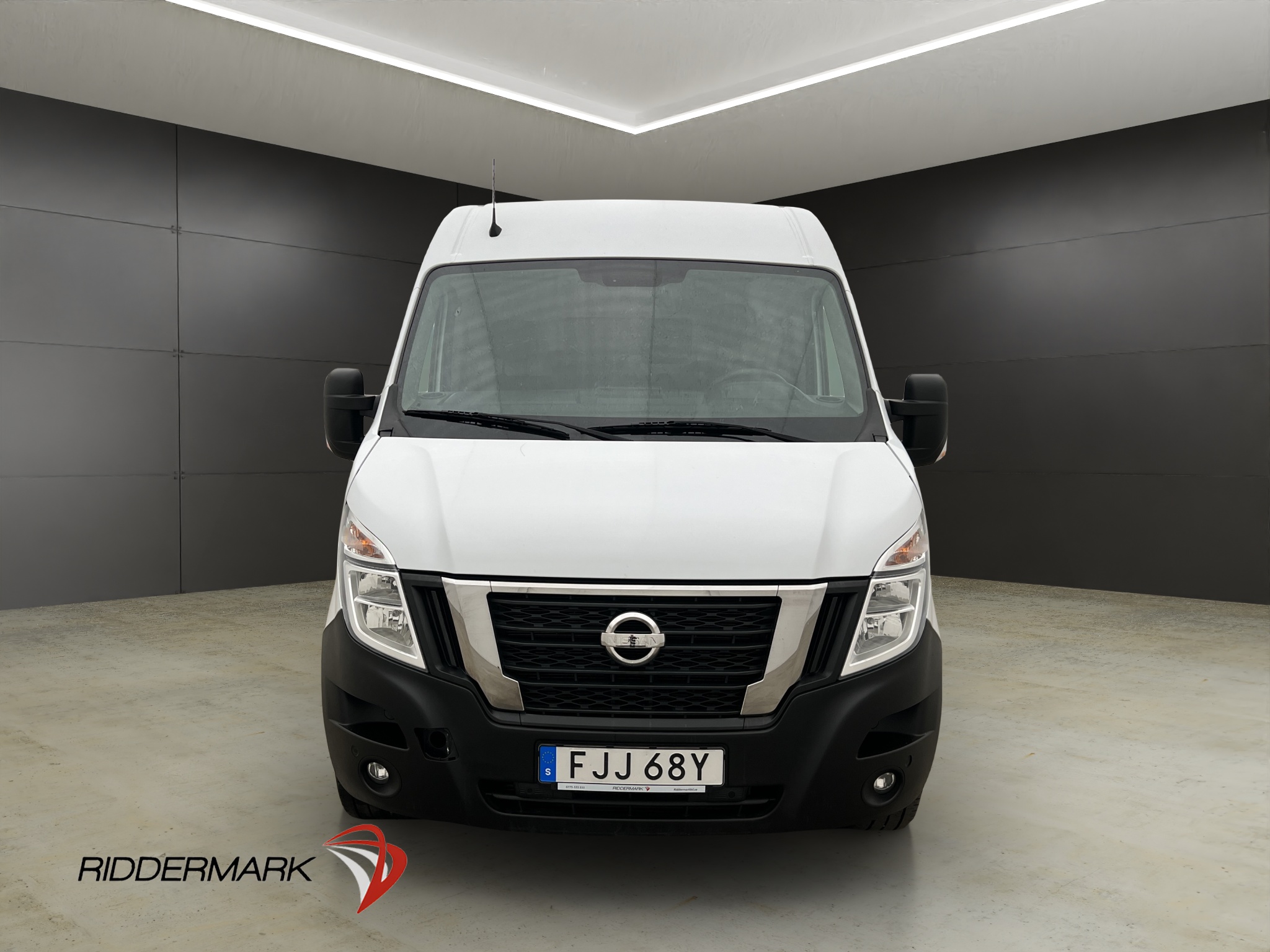 Nissan Interstar 2022 - miniatyr 7