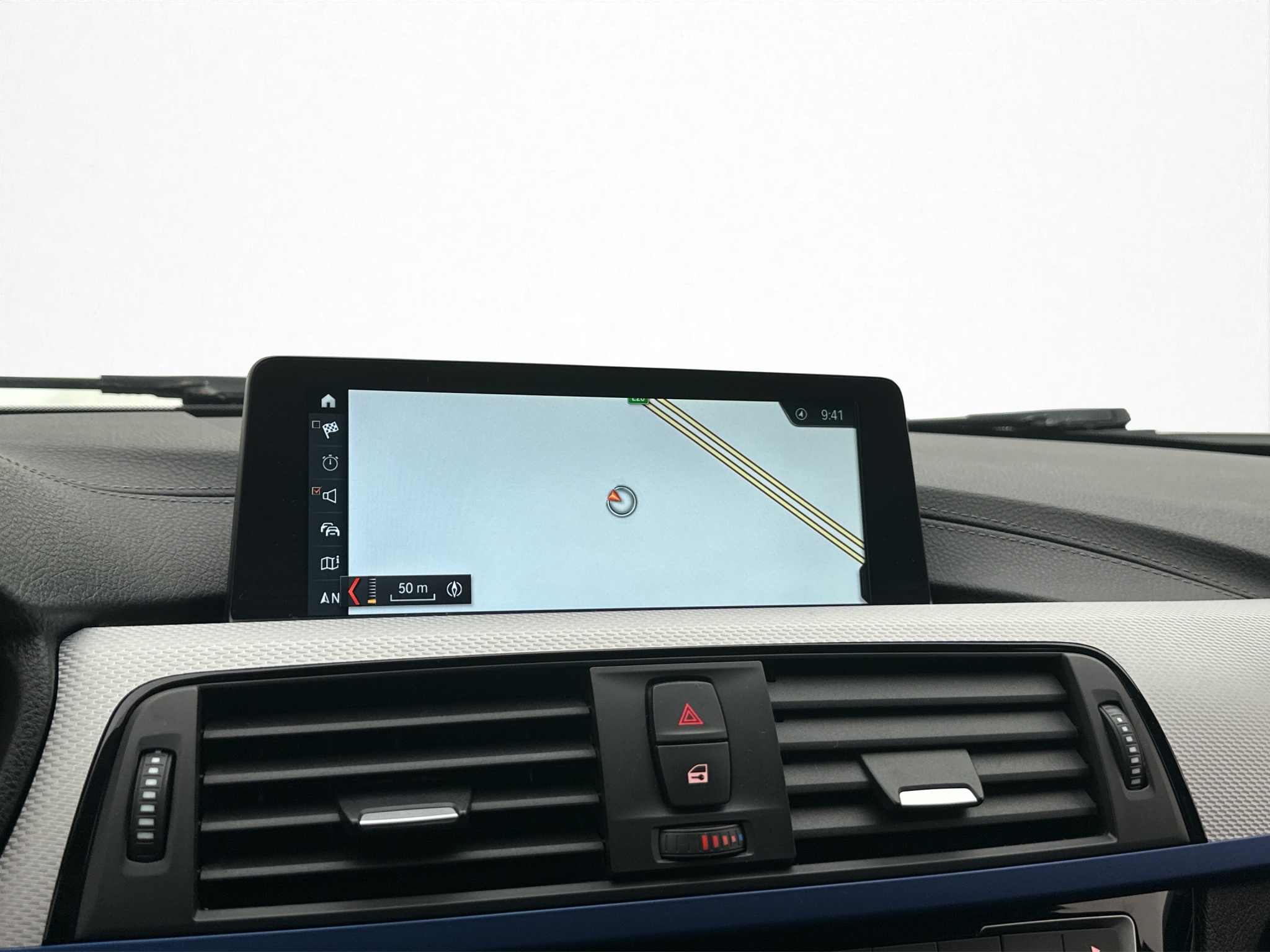 Bmw 330e 2018 - miniatyr 19