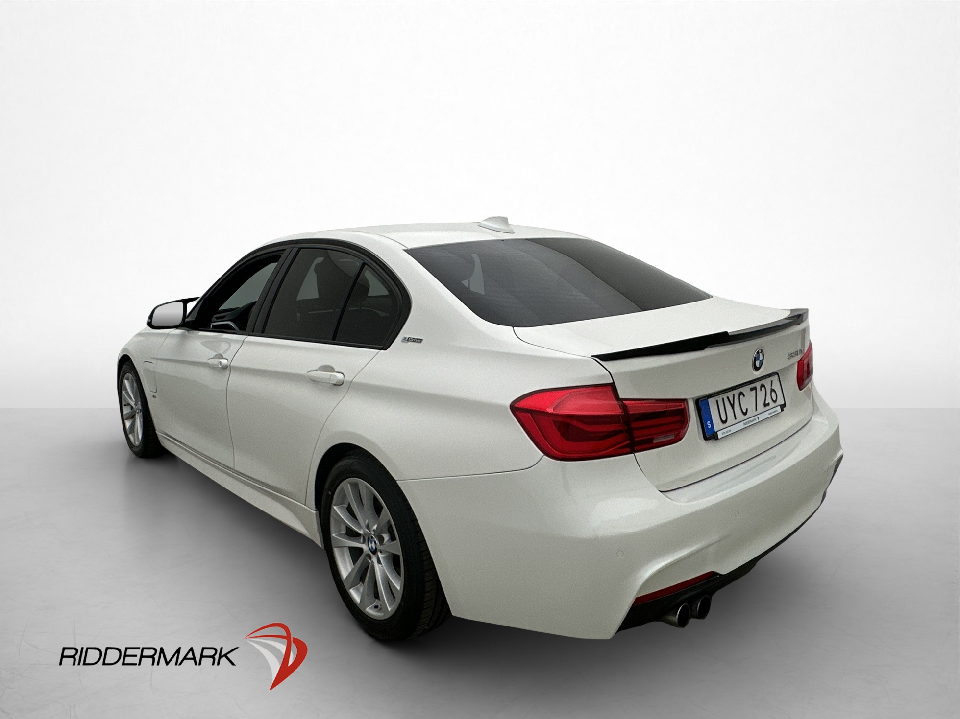 Bmw 330e 2018 - miniatyr 9