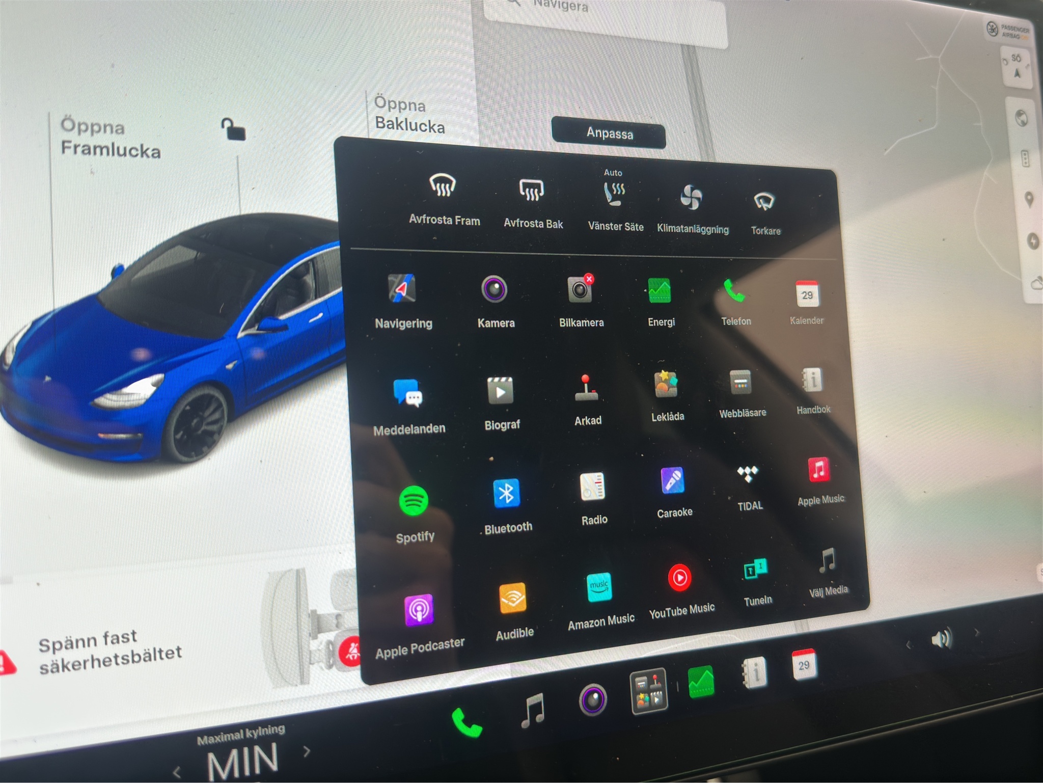 Tesla Model 3 2019 - miniatyr 13