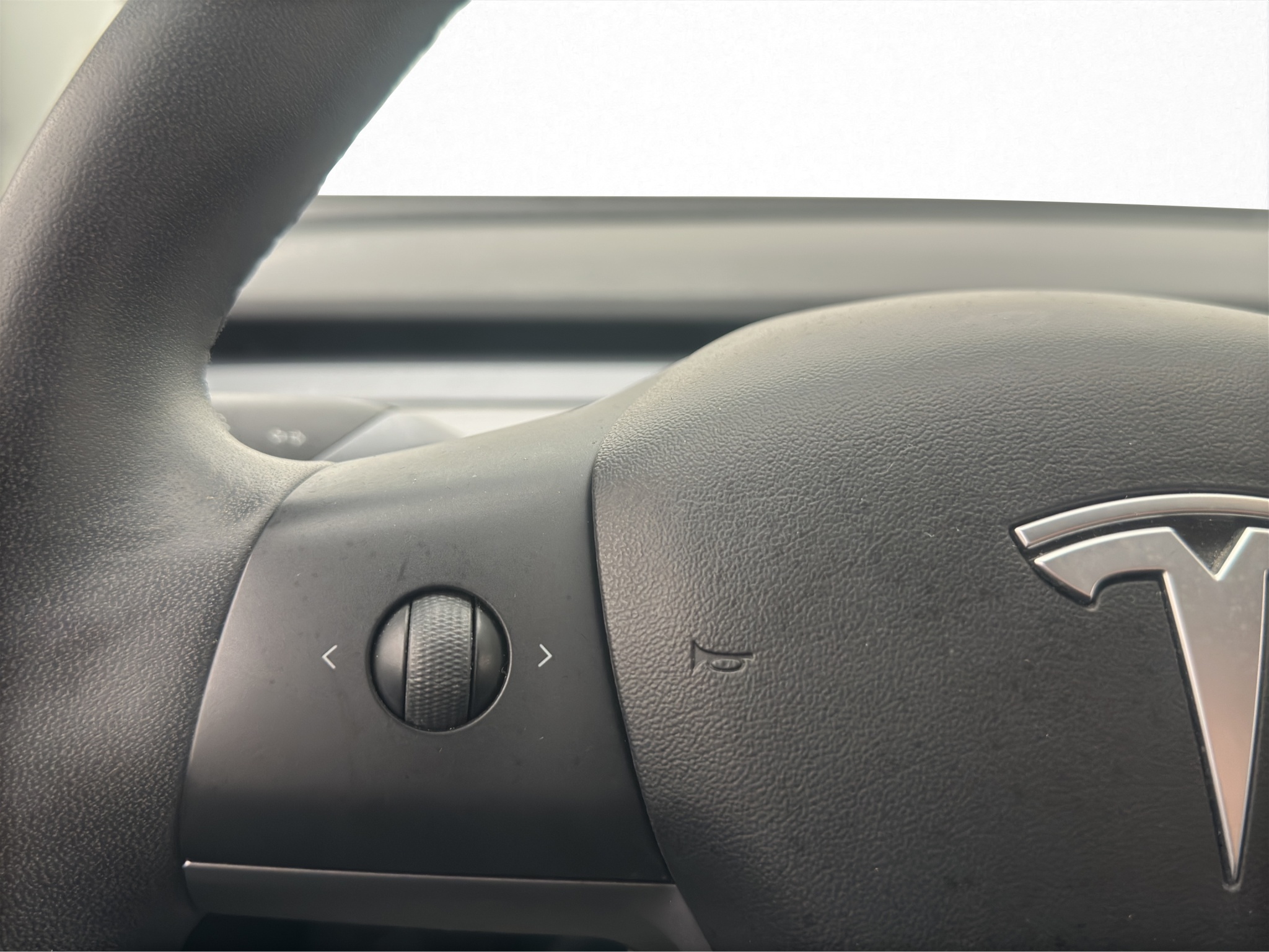 Tesla Model 3 2019 - miniatyr 23