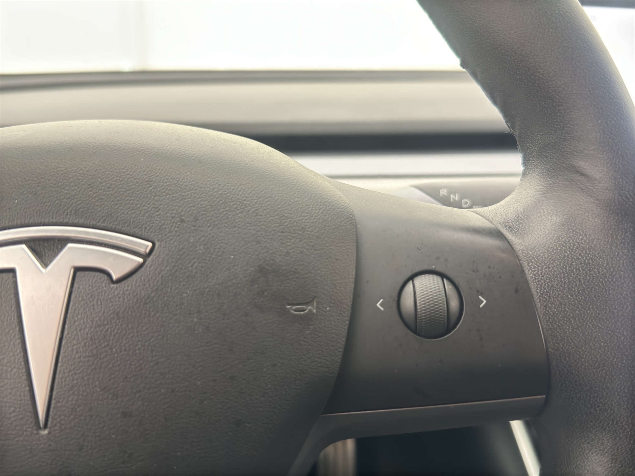 Tesla Model 3 2019 - miniatyr 24