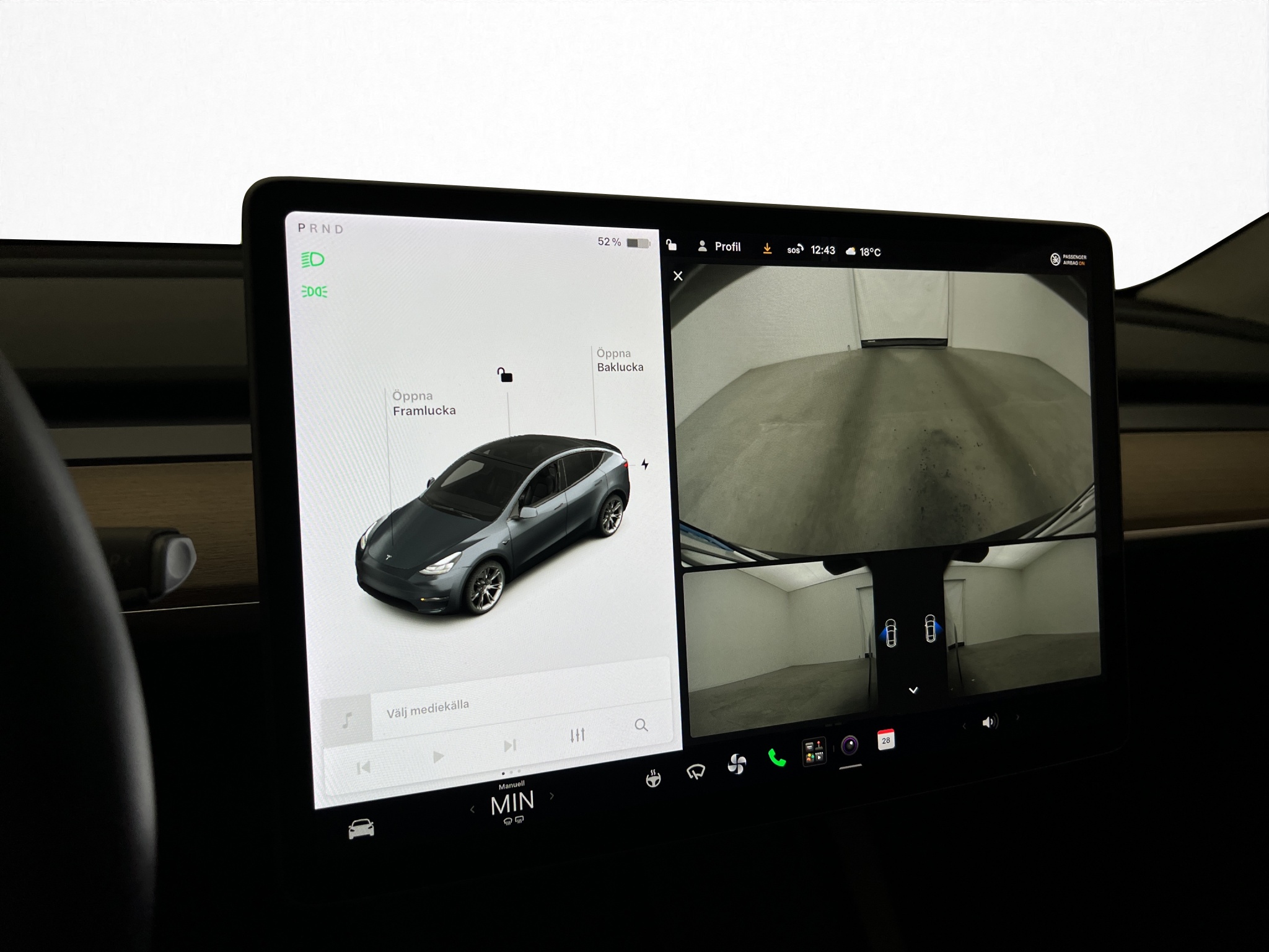 Tesla Model Y 2021 - miniatyr 29