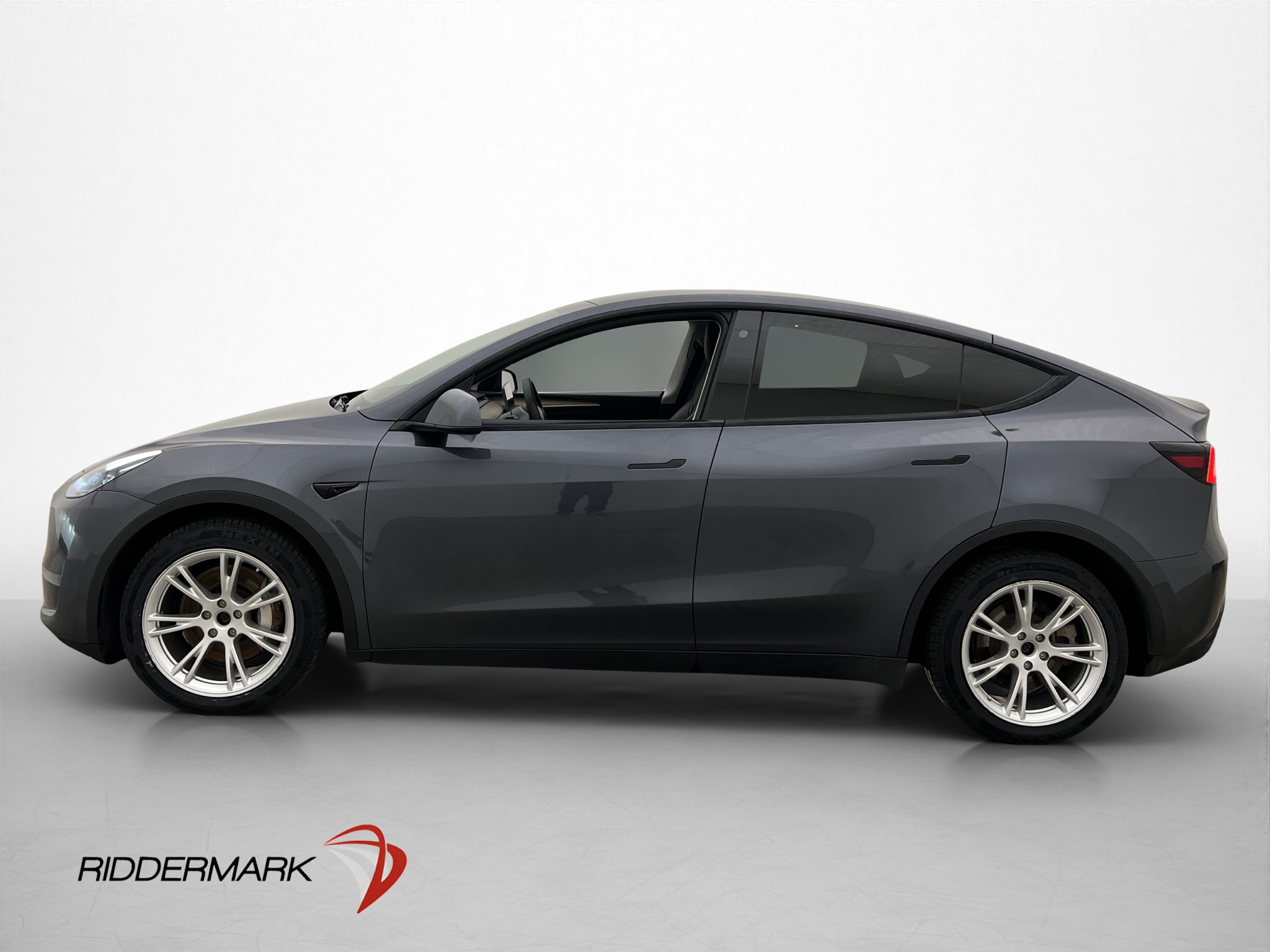 Tesla Model Y 2021 - miniatyr 7