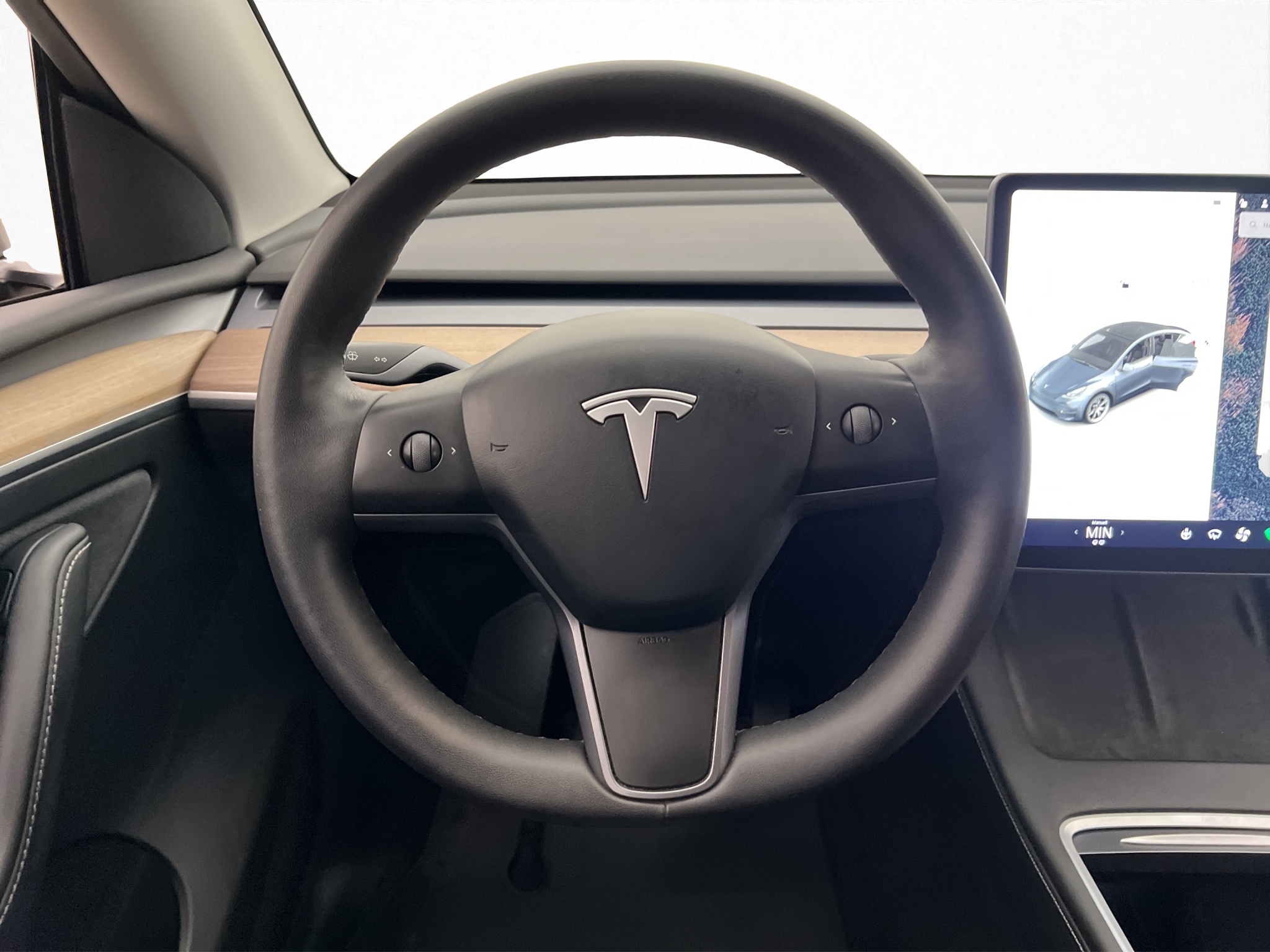Tesla Model Y 2021 - miniatyr 10
