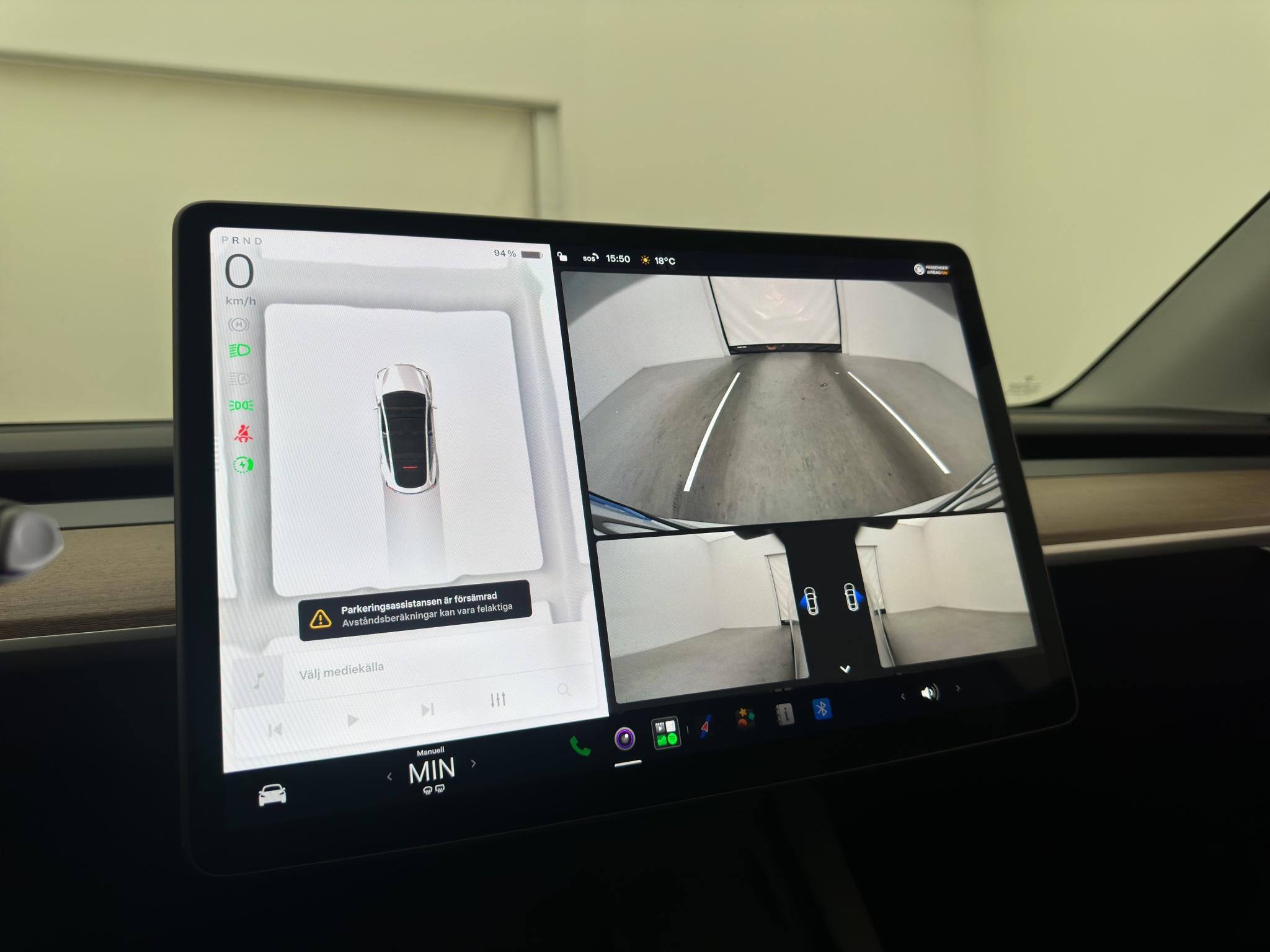 Tesla Model Y 2023 - miniatyr 17