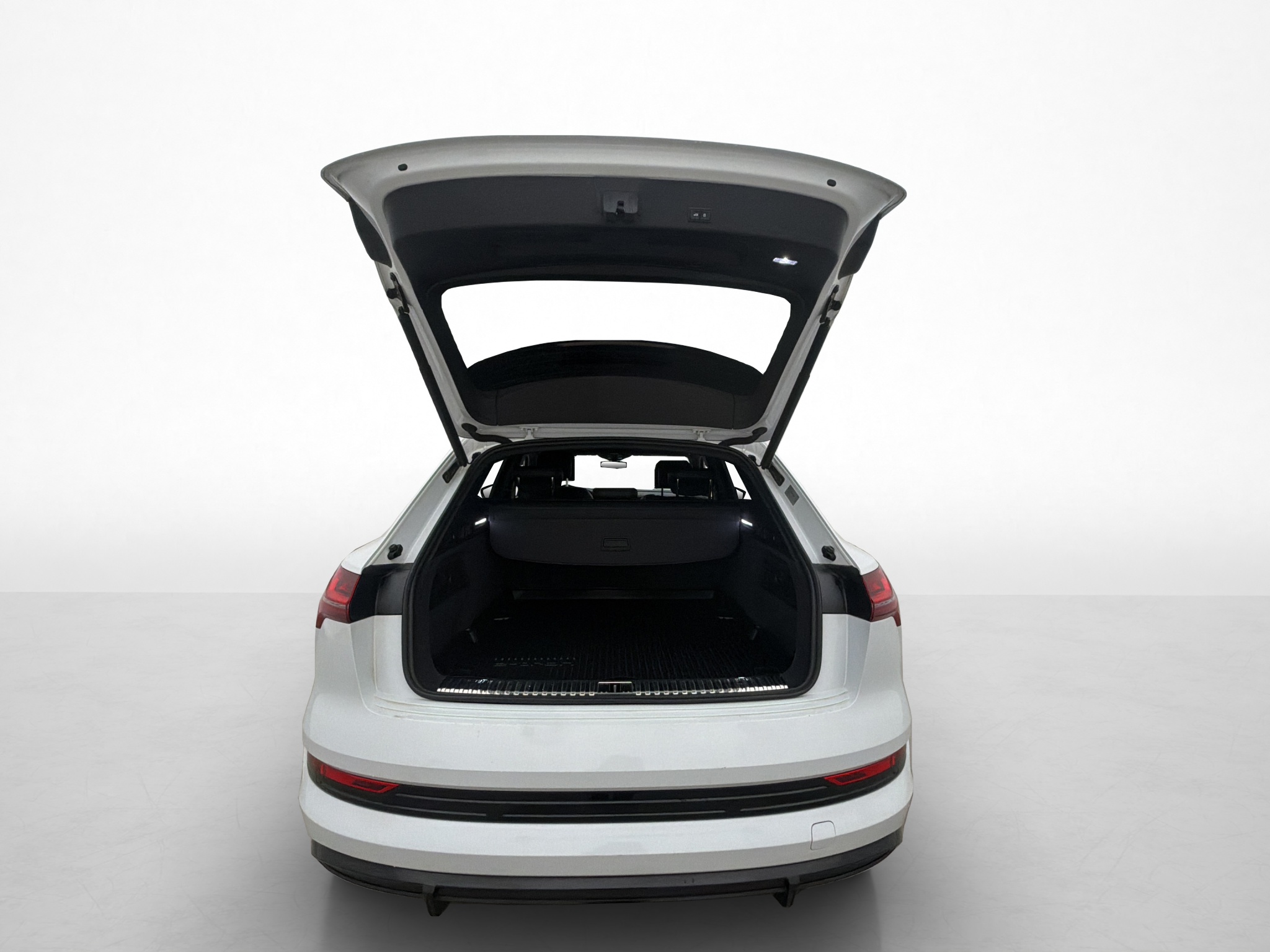 Audi E-Tron 2020 - miniatyr 32
