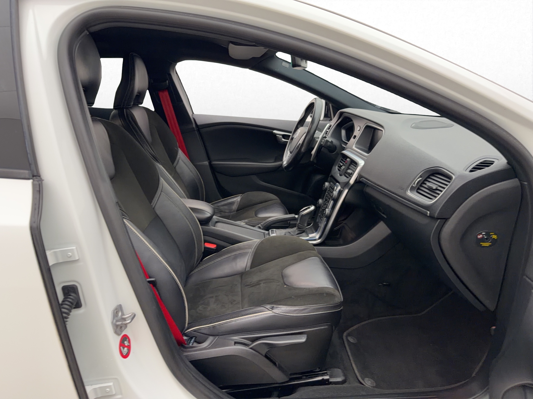 Volvo V40 2016 - miniatyr 23
