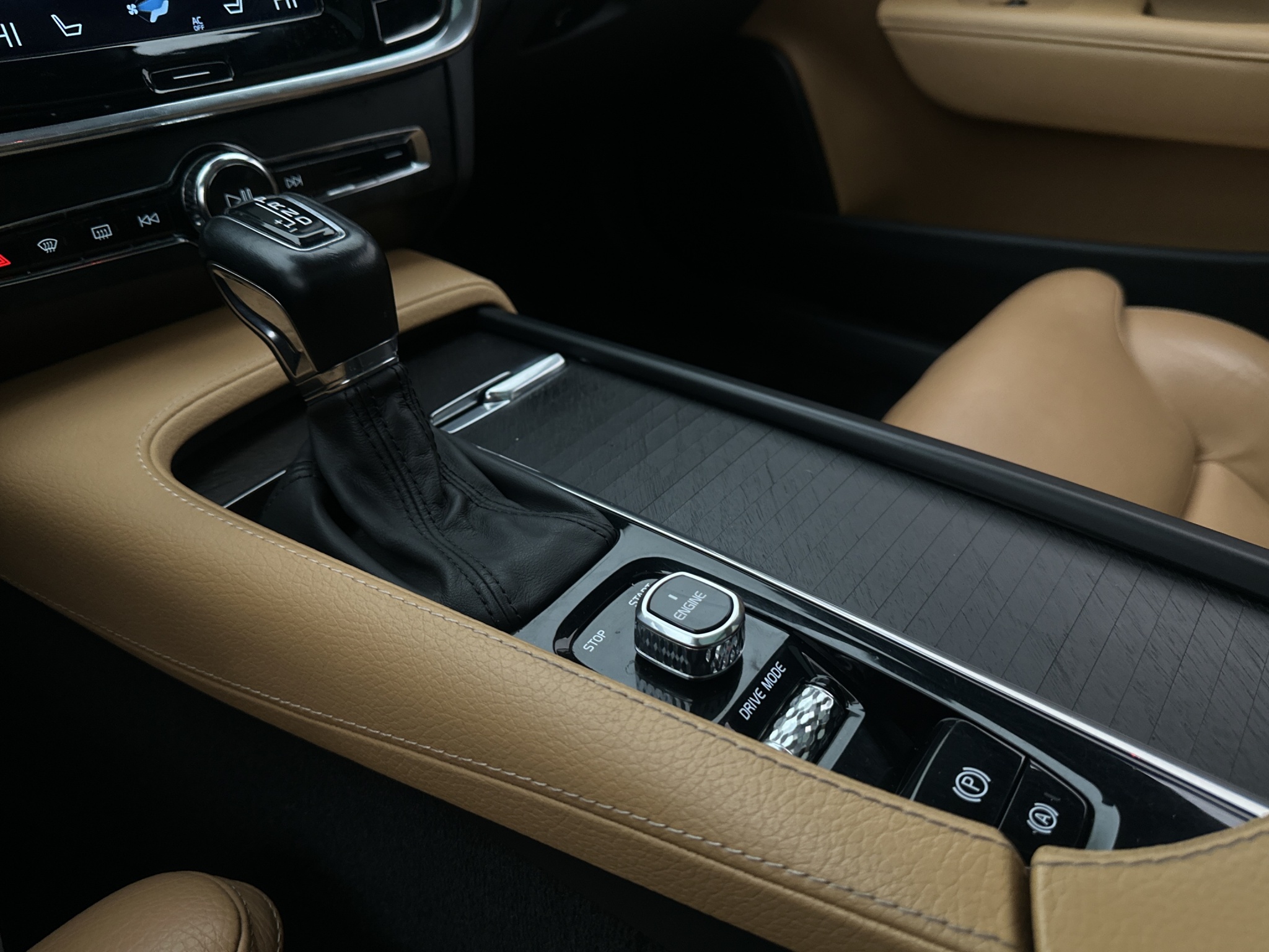 Volvo V90 Cross Country 2017 - miniatyr 27