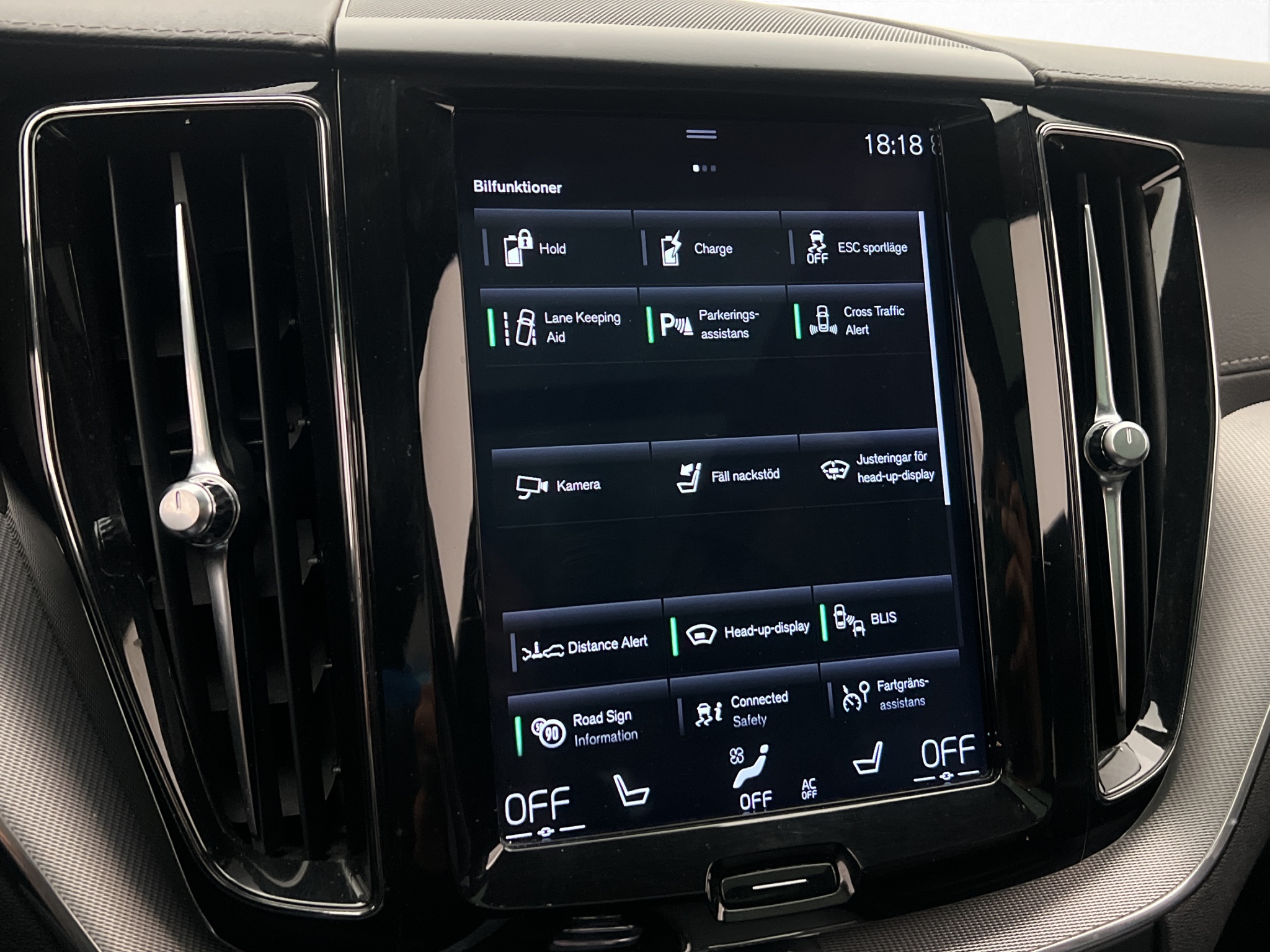 Volvo XC60 2019 - miniatyr 27