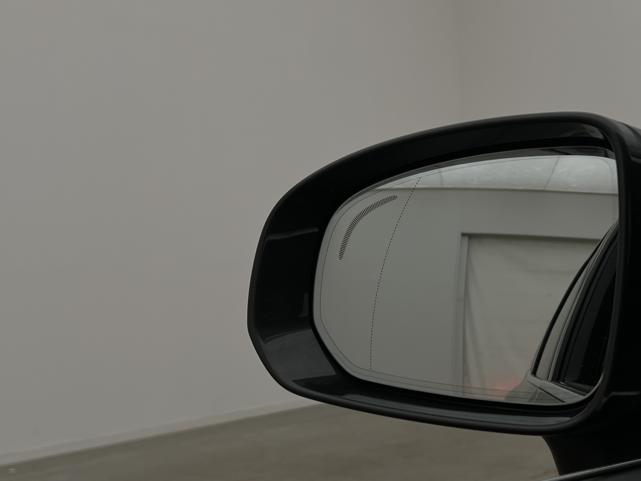 Volvo XC60 2019 - miniatyr 4
