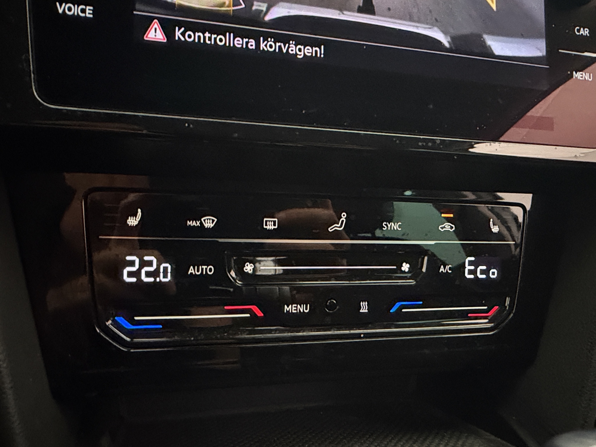 Volkswagen Passat 2023 - miniatyr 24