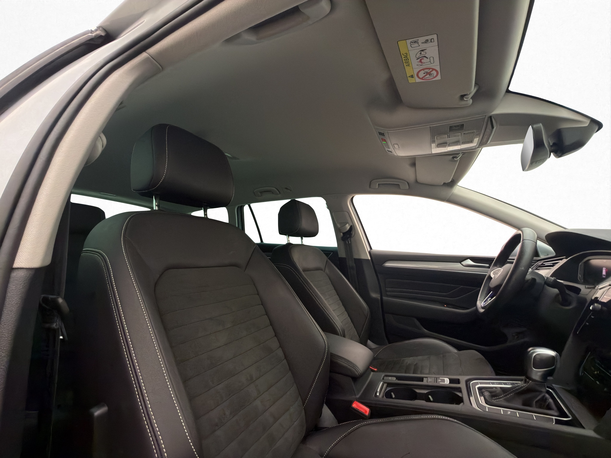 Volkswagen Passat 2023 - miniatyr 26