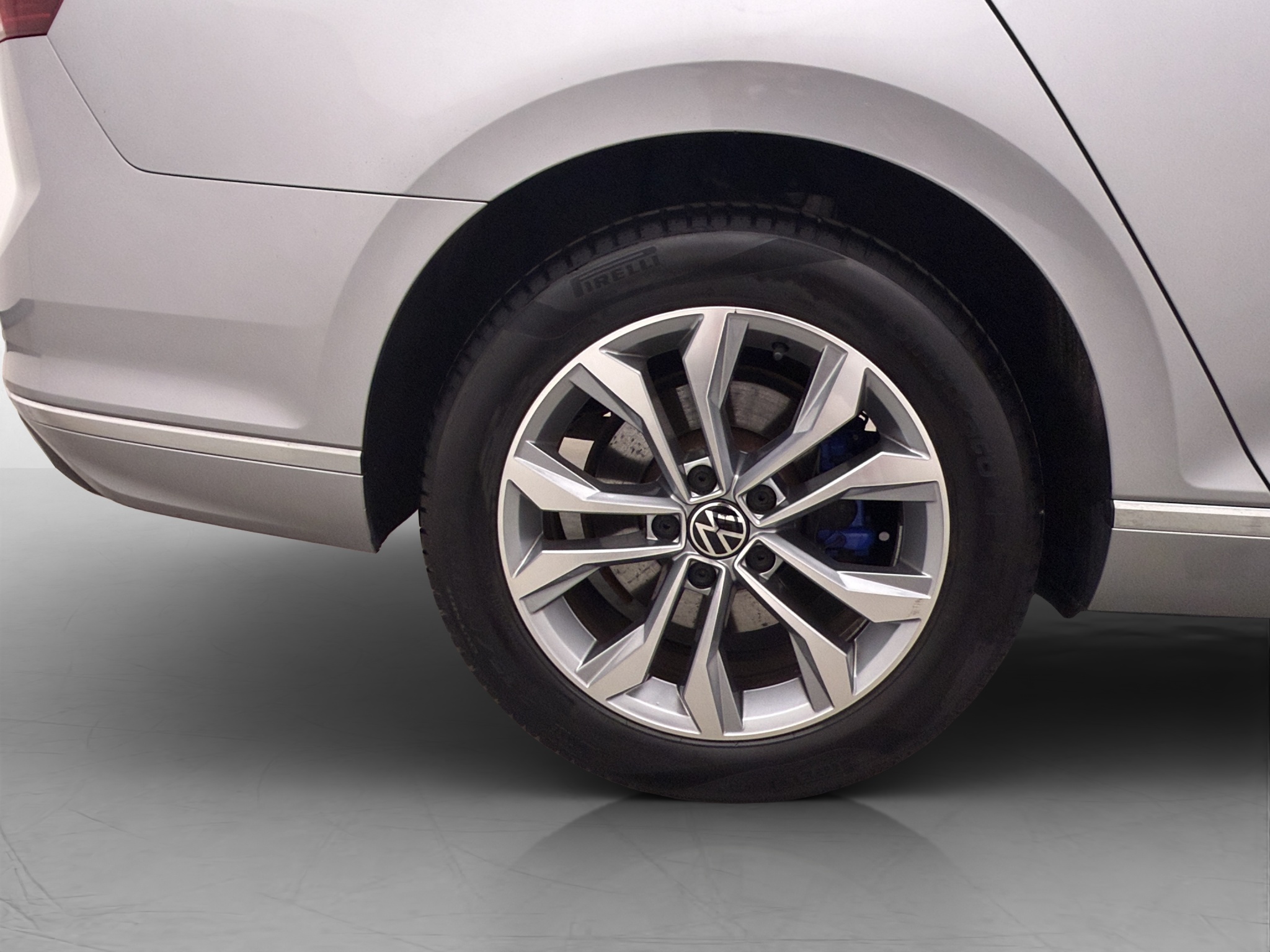 Volkswagen Passat 2023 - miniatyr 33