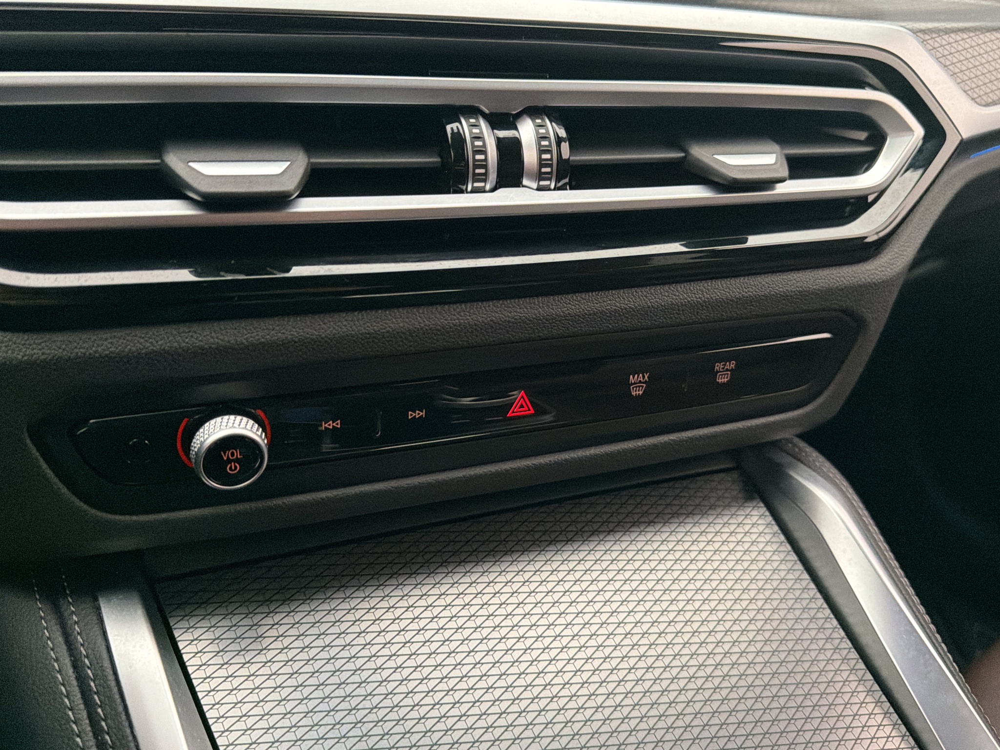 Bmw i4 2023 - miniatyr 22